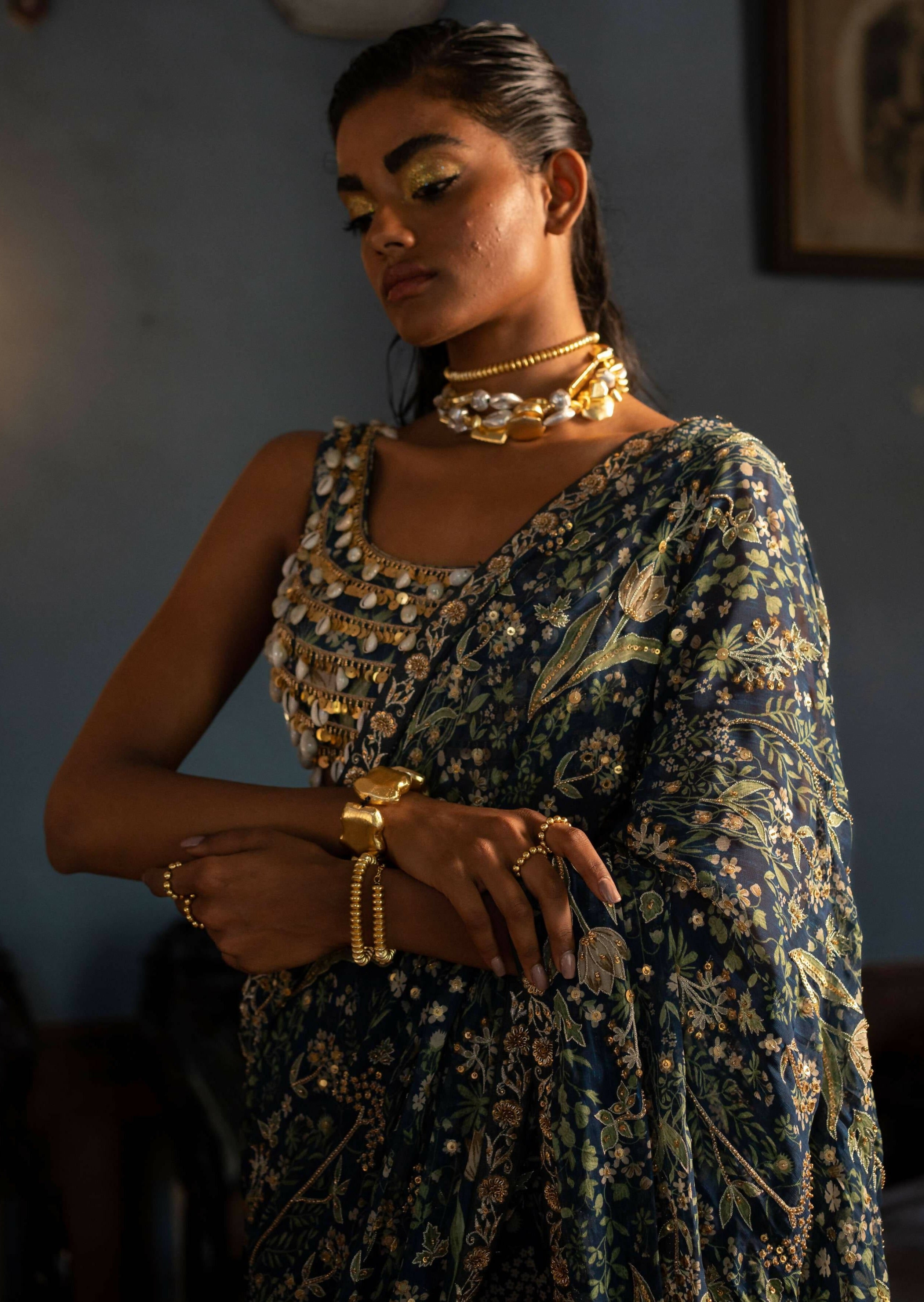 Tropical Print Shell Blouse Sari Set