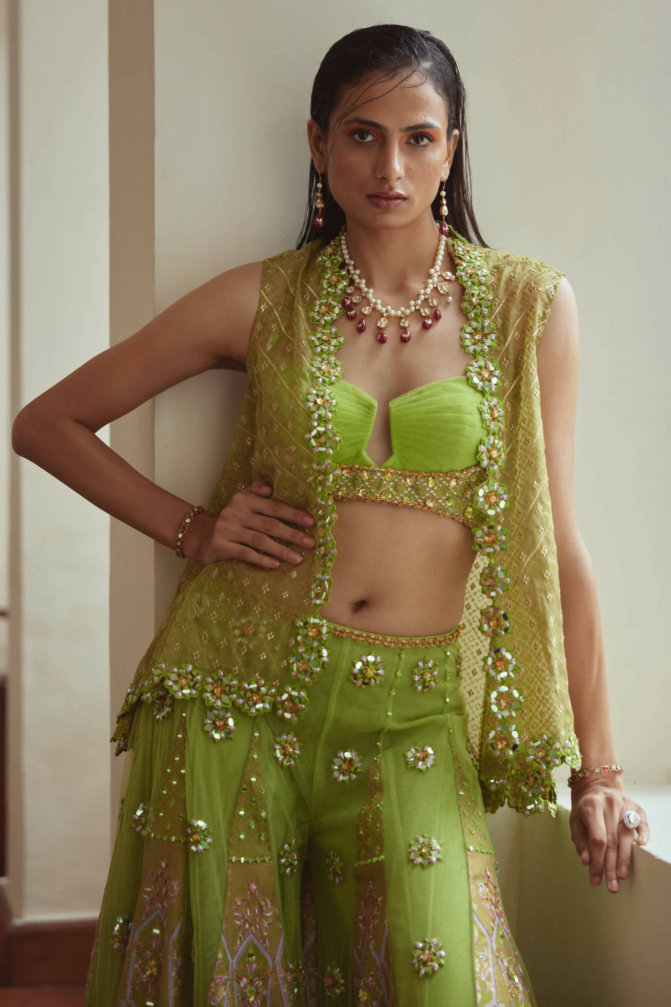 Eka Sharara Set