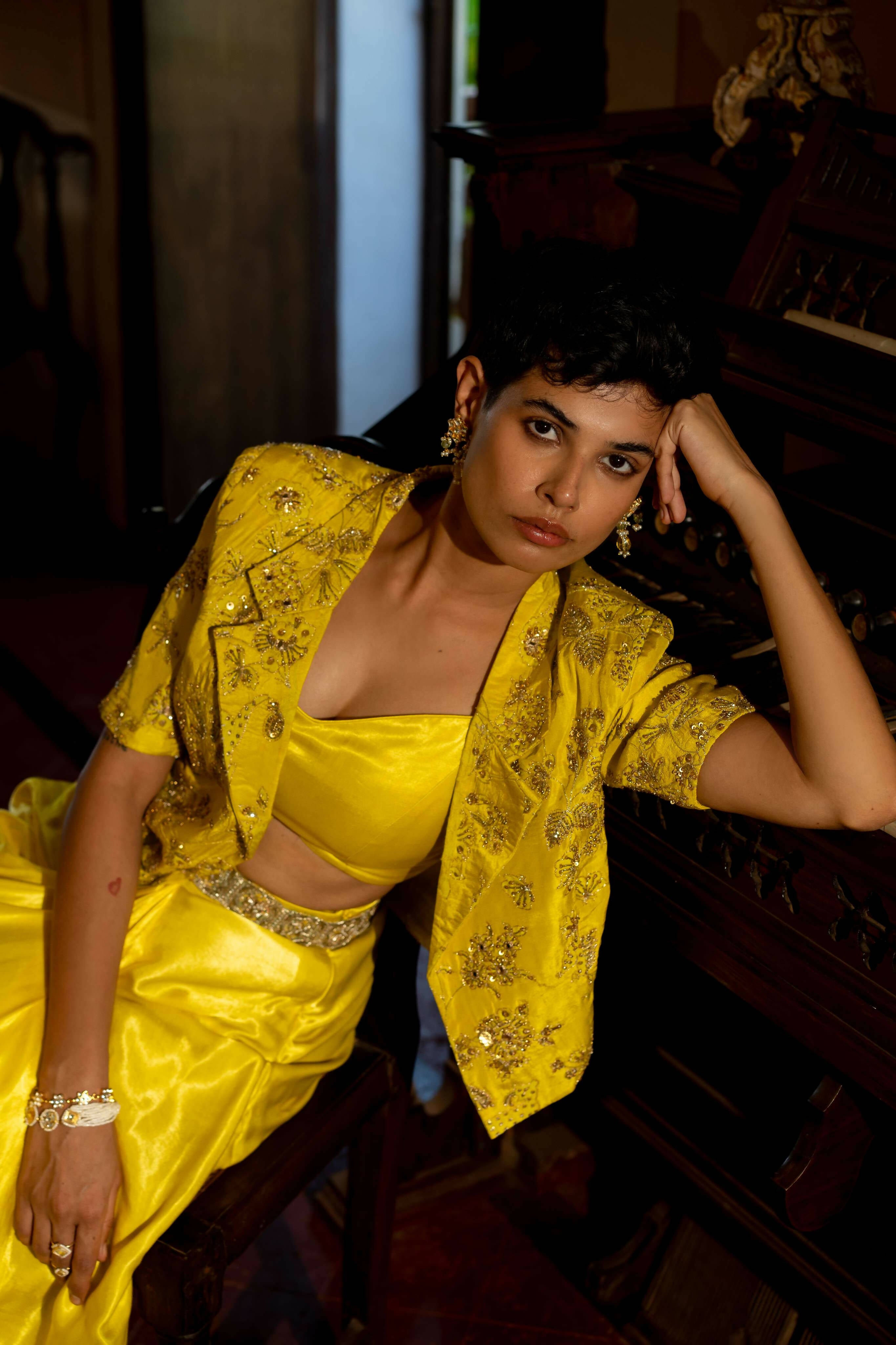 Yellow Jacket Set