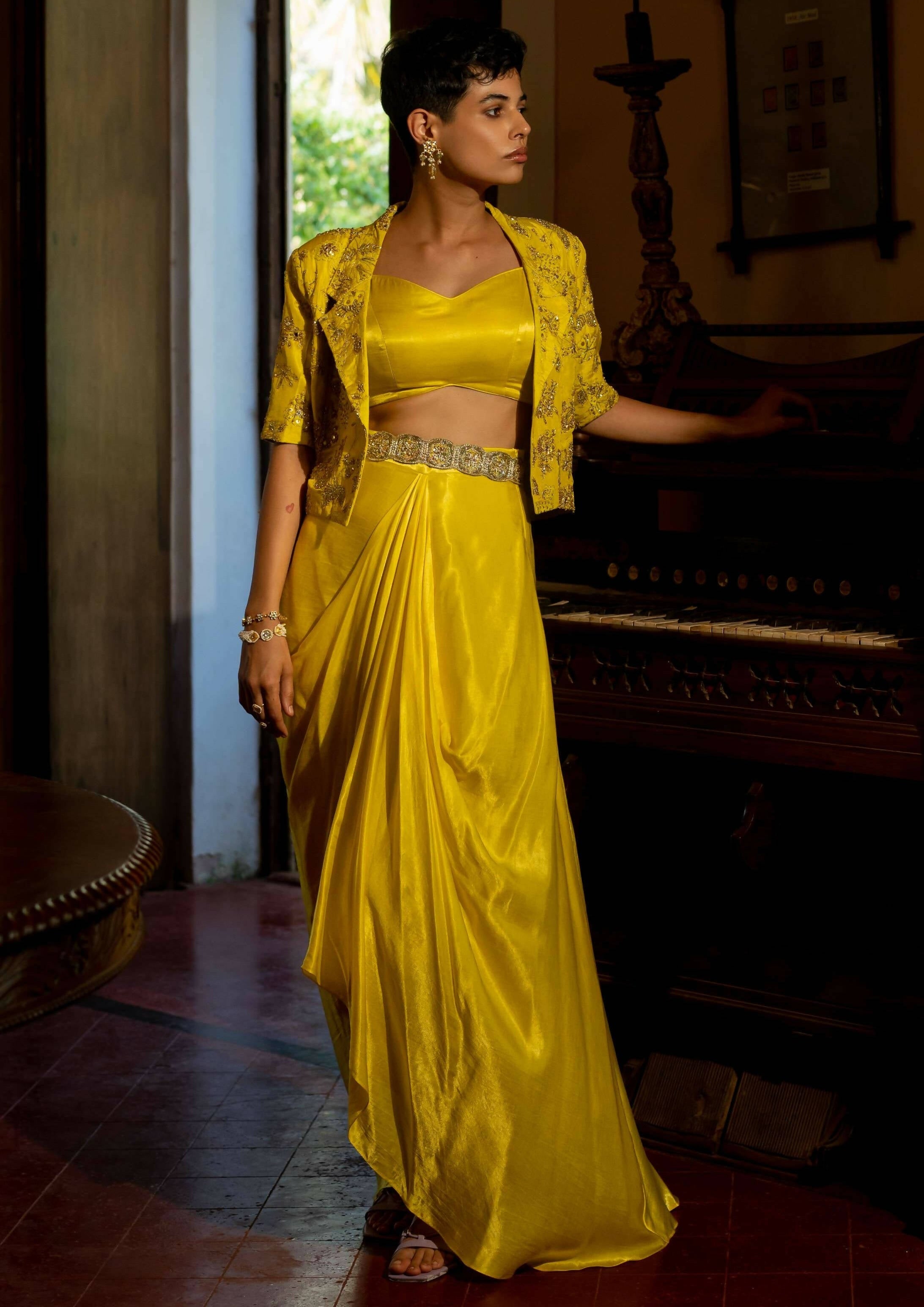 Yellow Jacket Set
