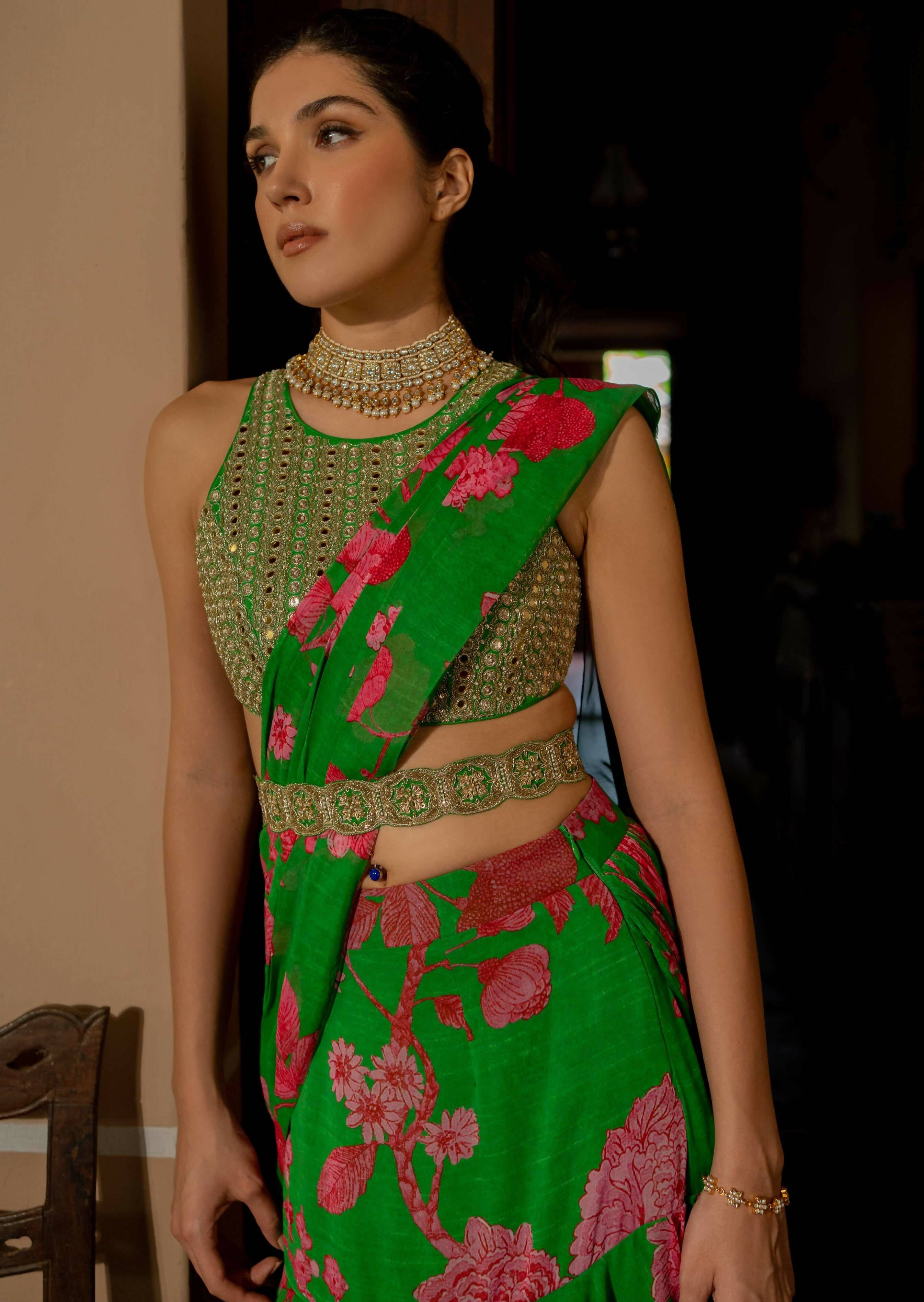 Full Bloom Sari Set