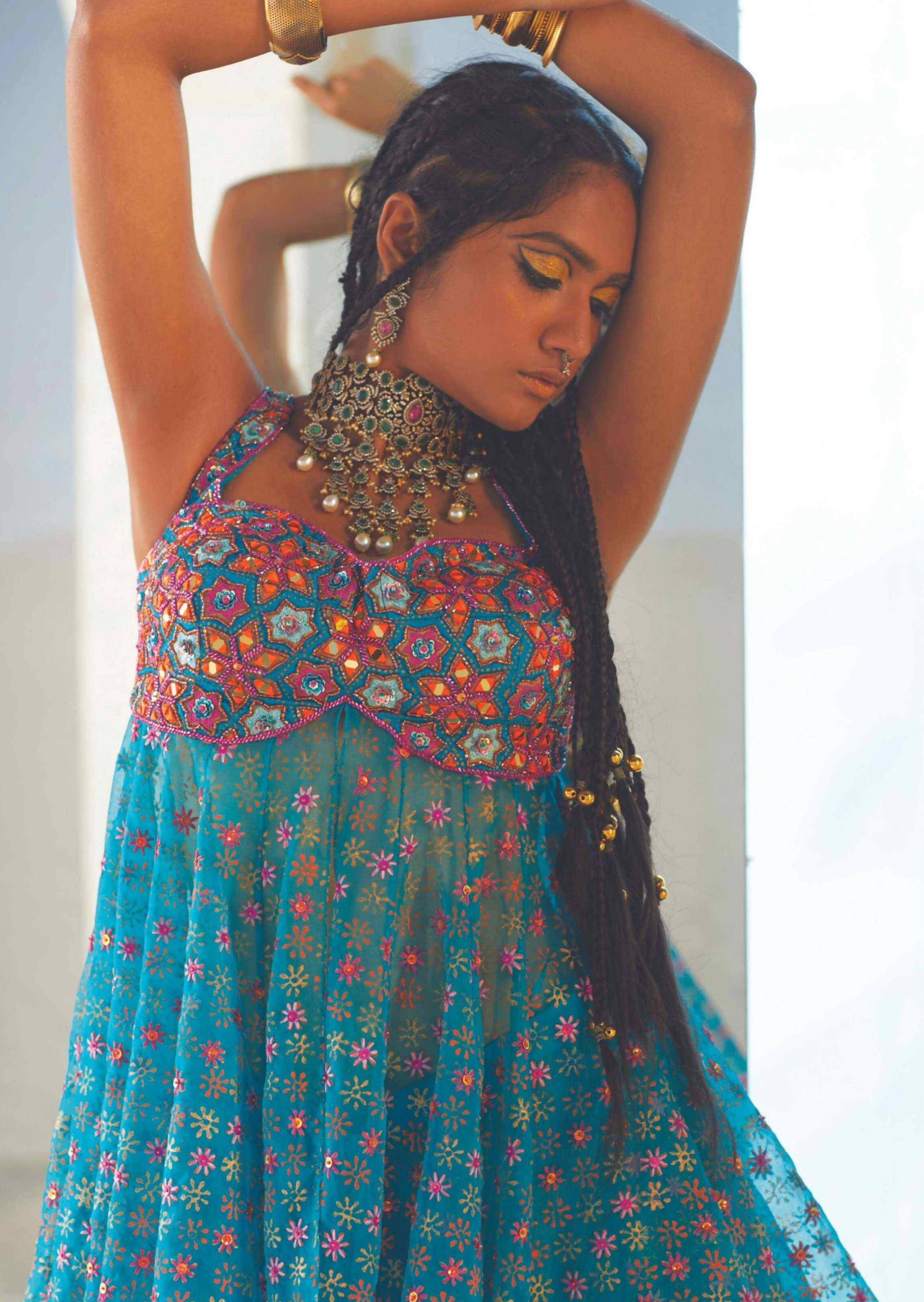 Amyra Sharara Set
