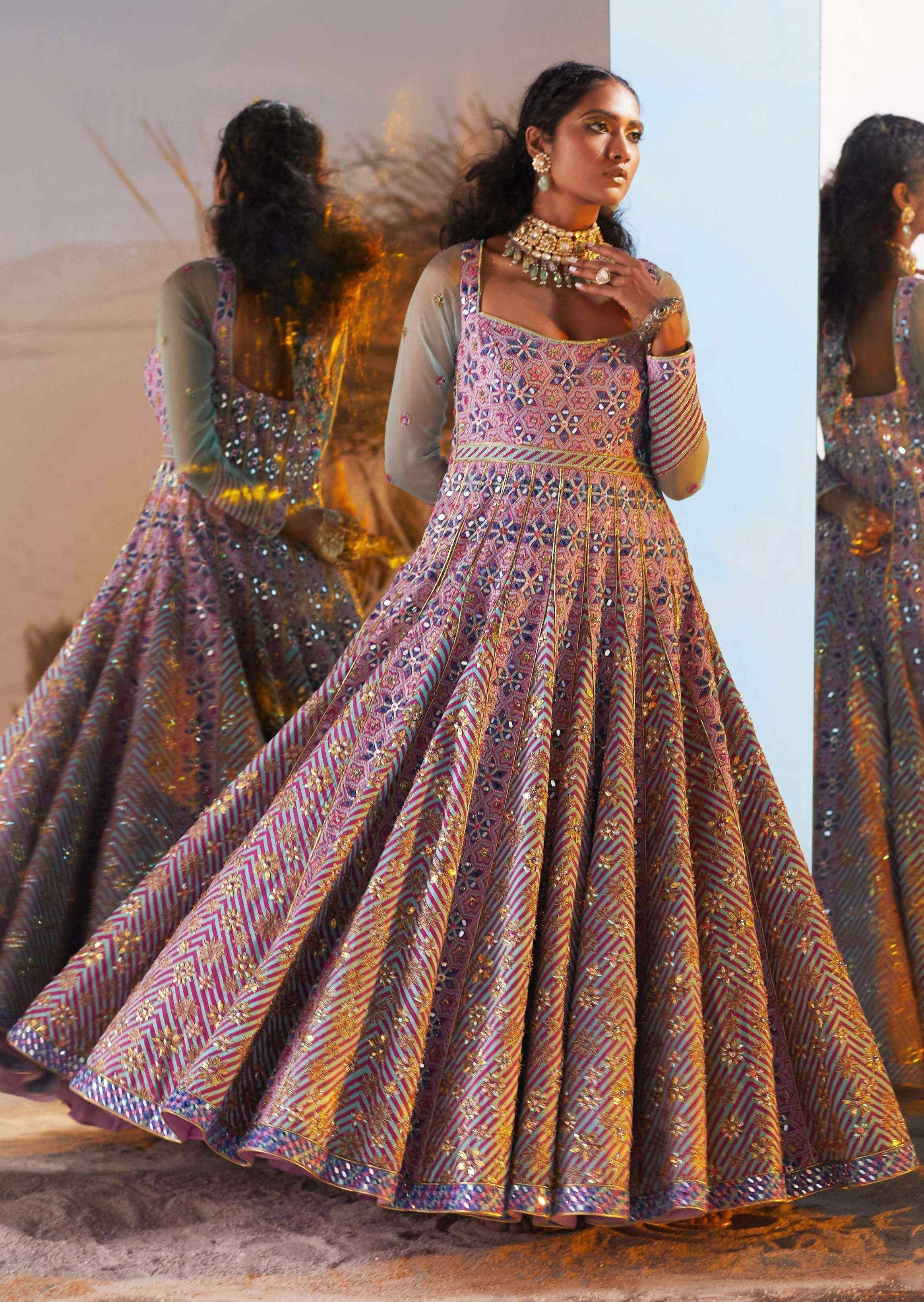 Aqsa Anarkali
