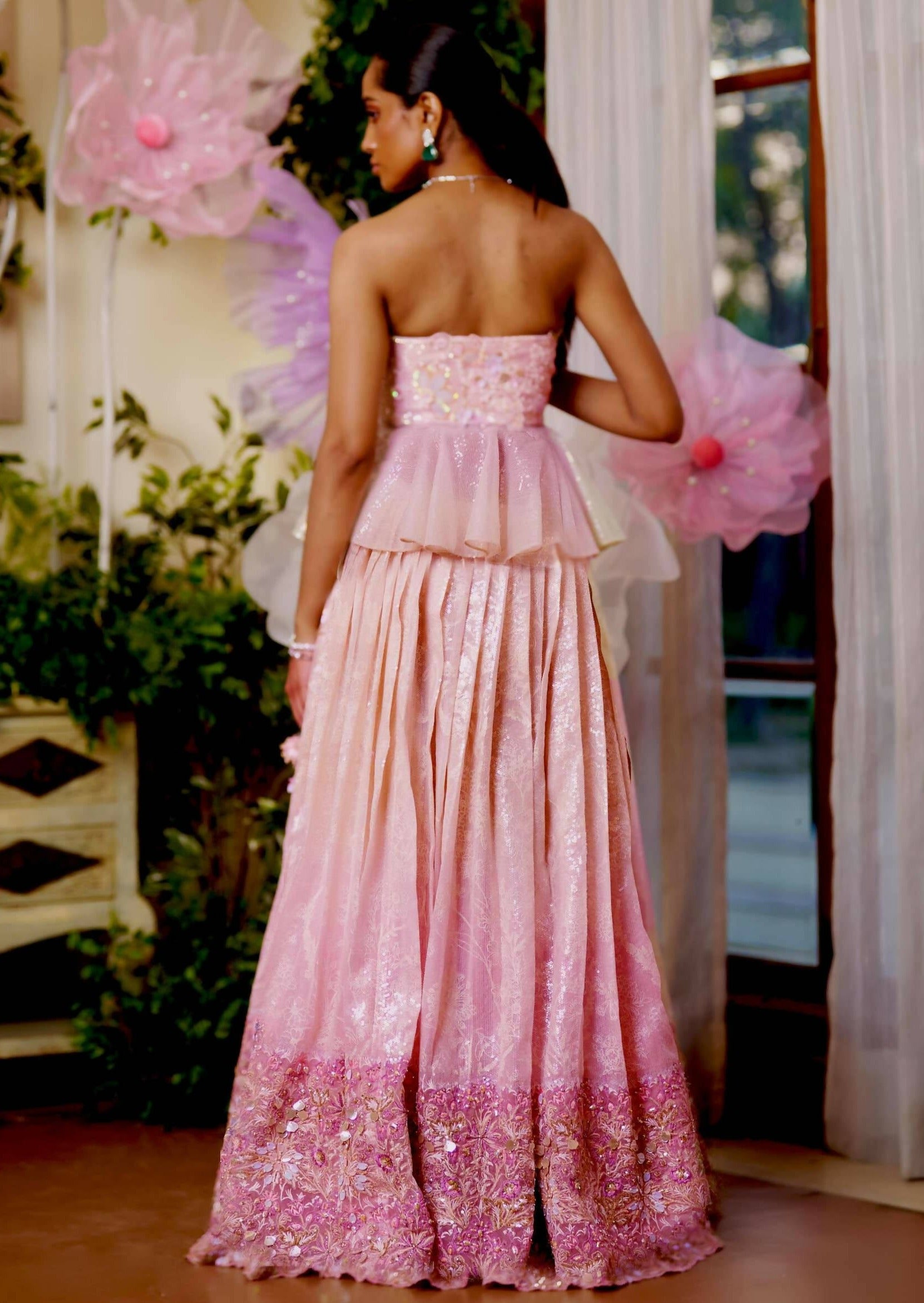 Anahira Lehenga Set