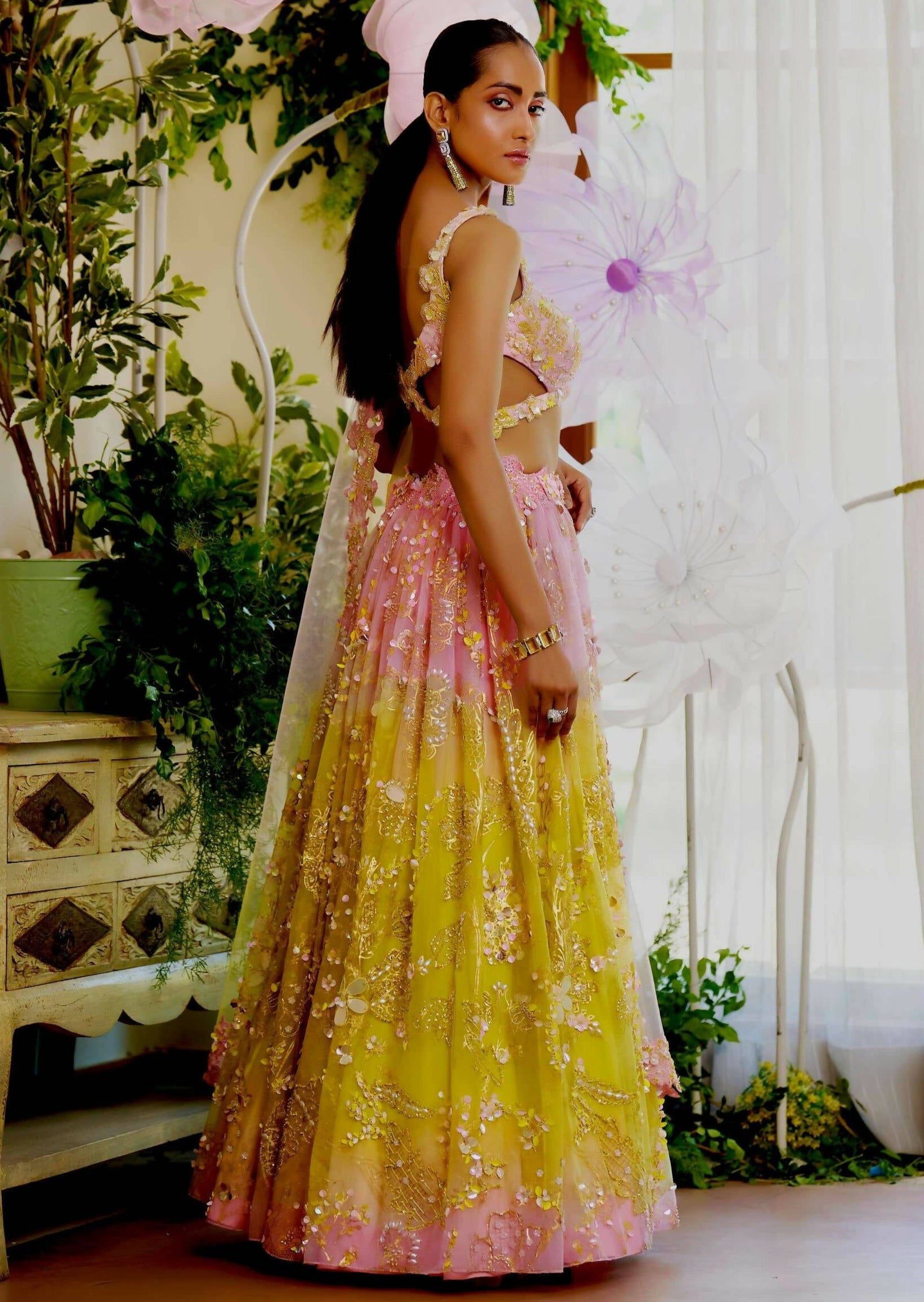 Amora Lehenga Set