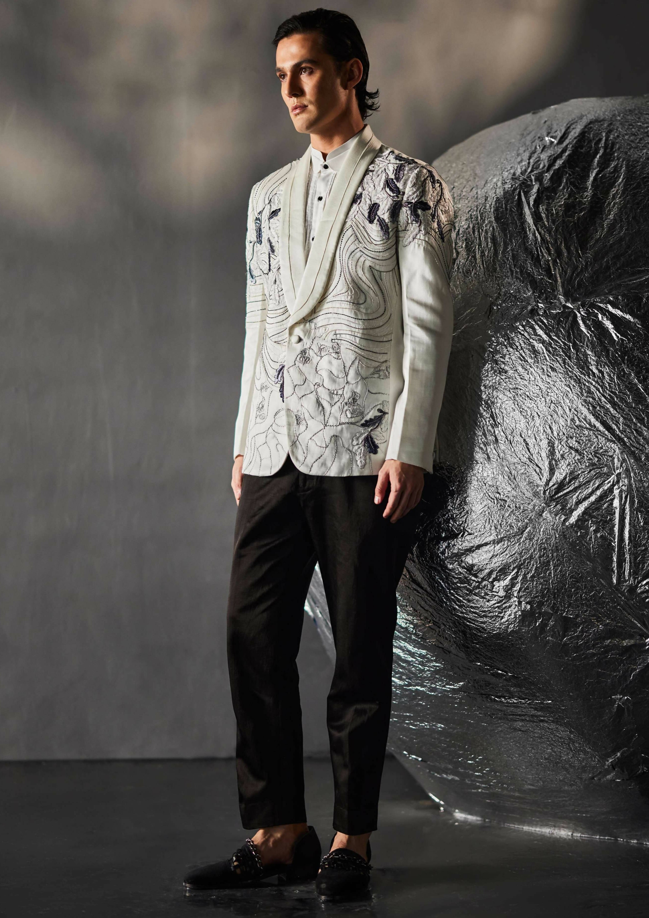 Glimmer Comp Tuxedo Set