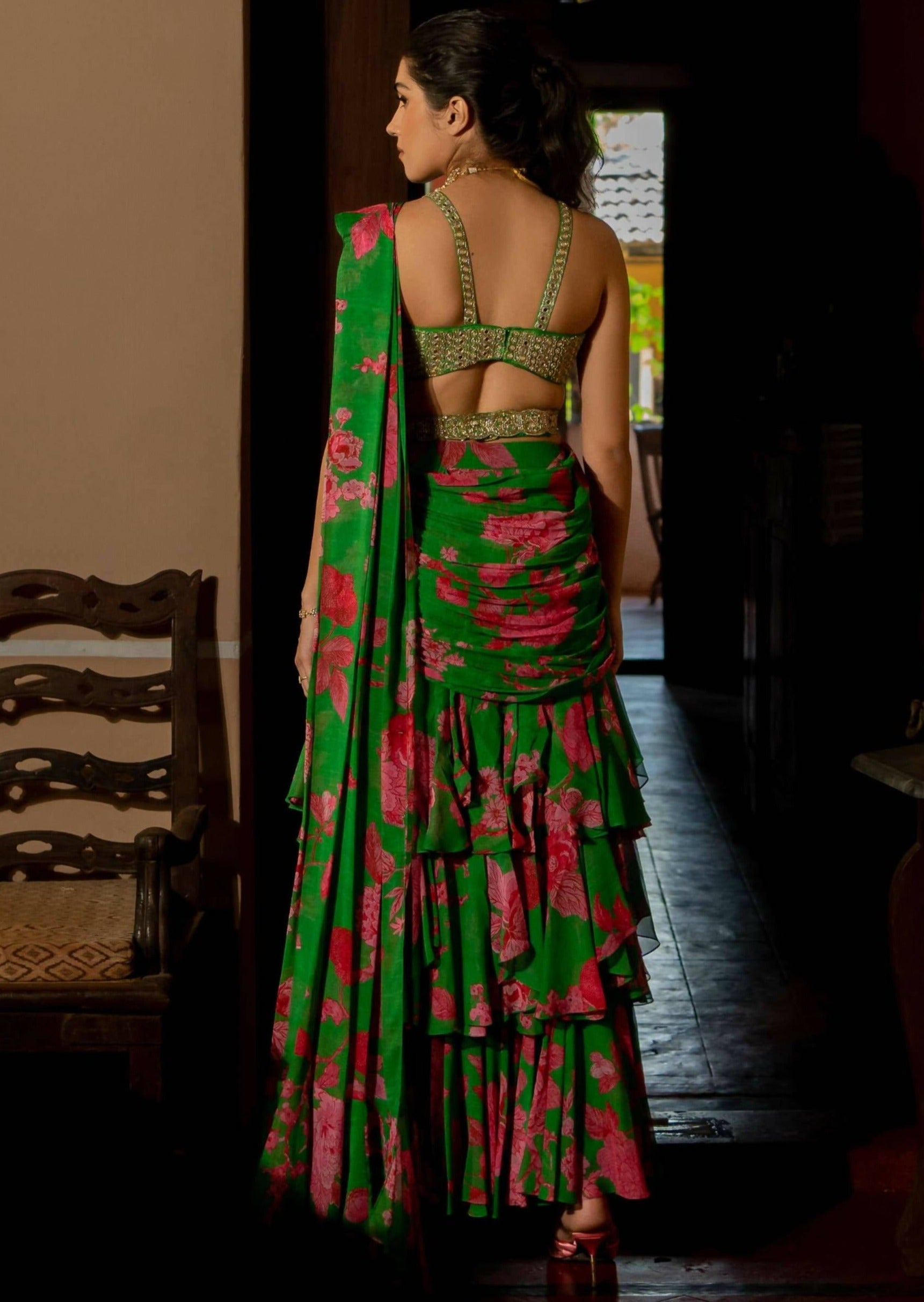 Full Bloom Sari Set