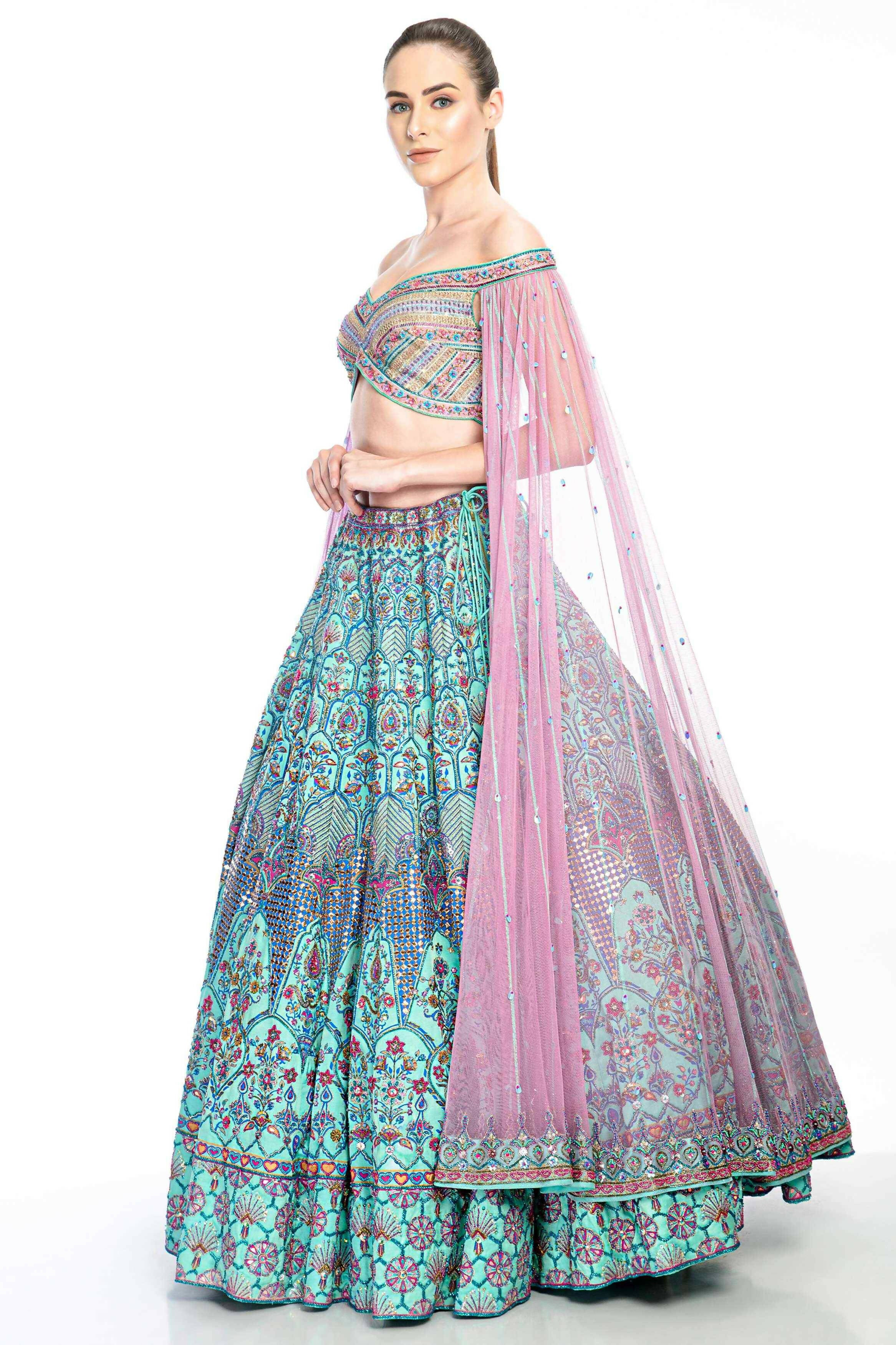 Falak Lehenga Set