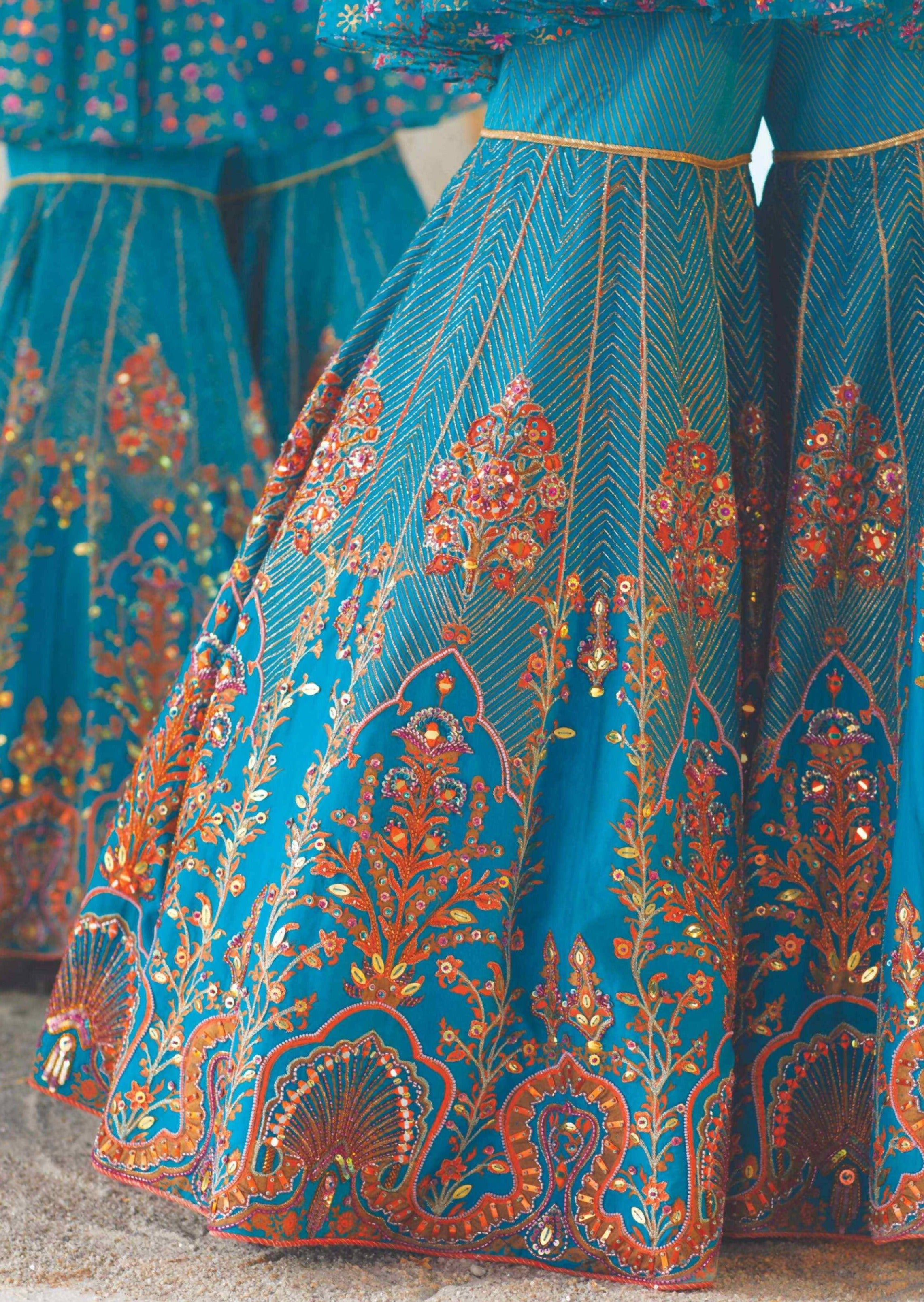 Amyra Sharara Set
