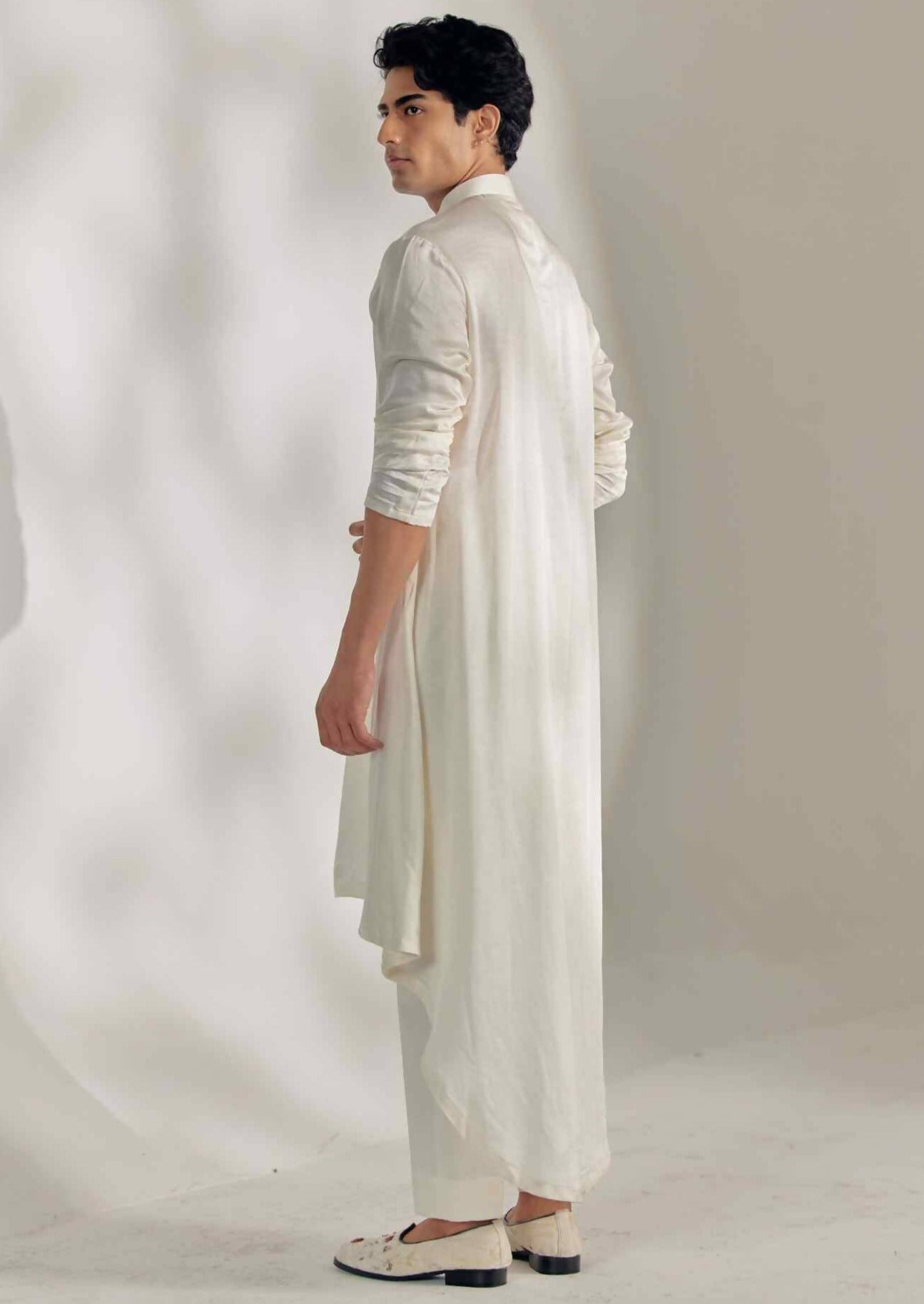 La Vie Sherwani Set