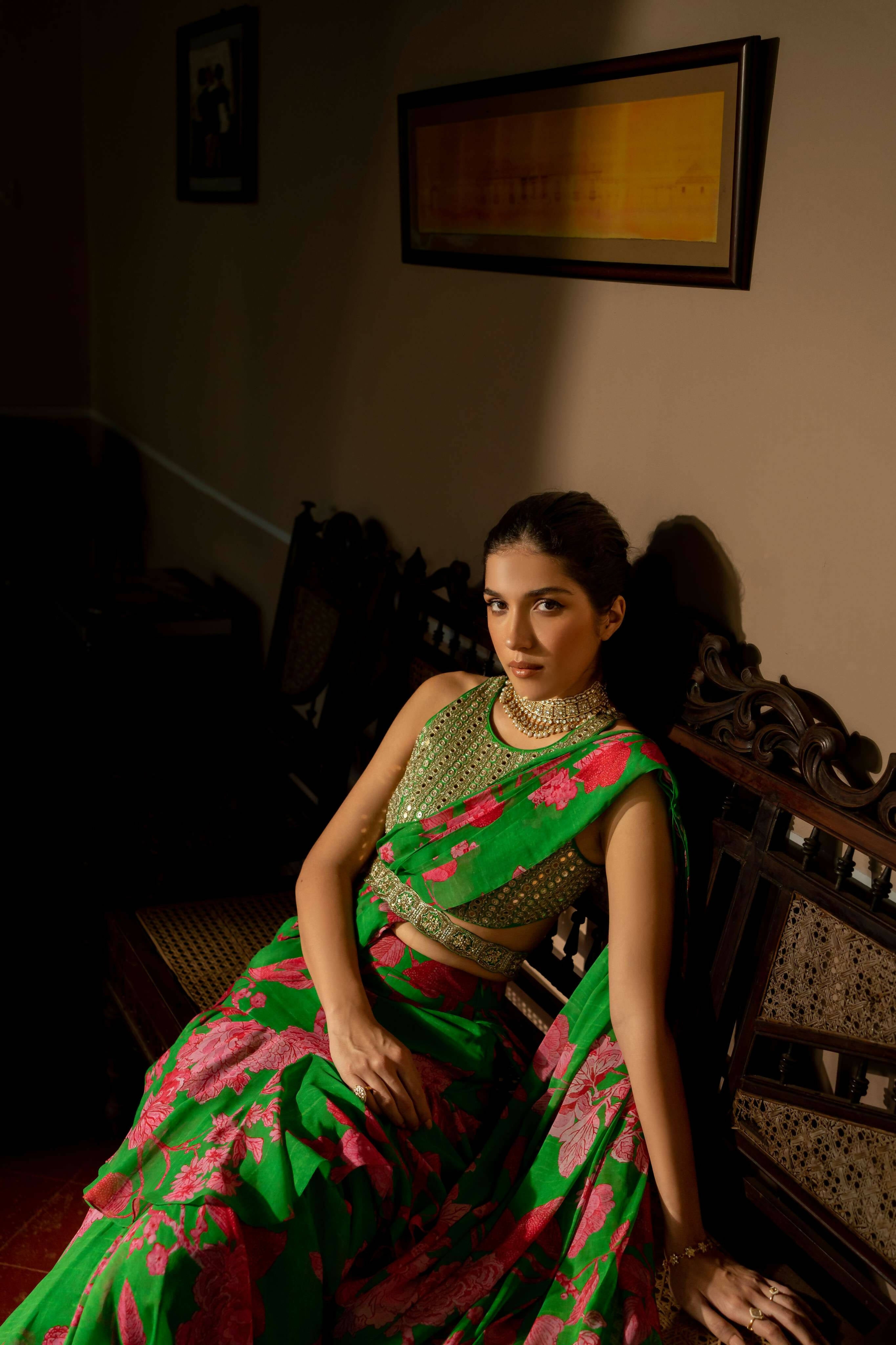 Full Bloom Sari Set