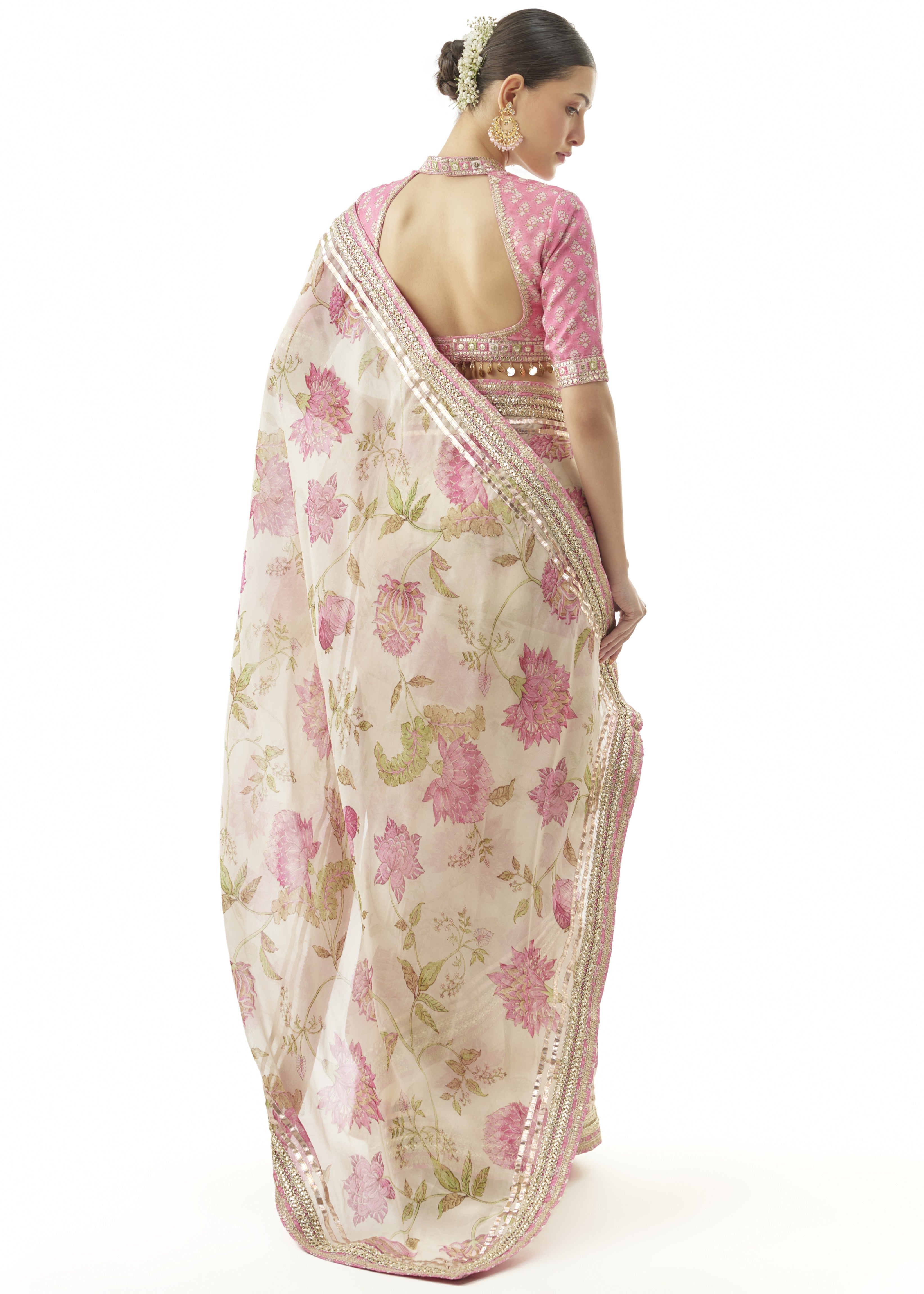 Aavika Sari Set