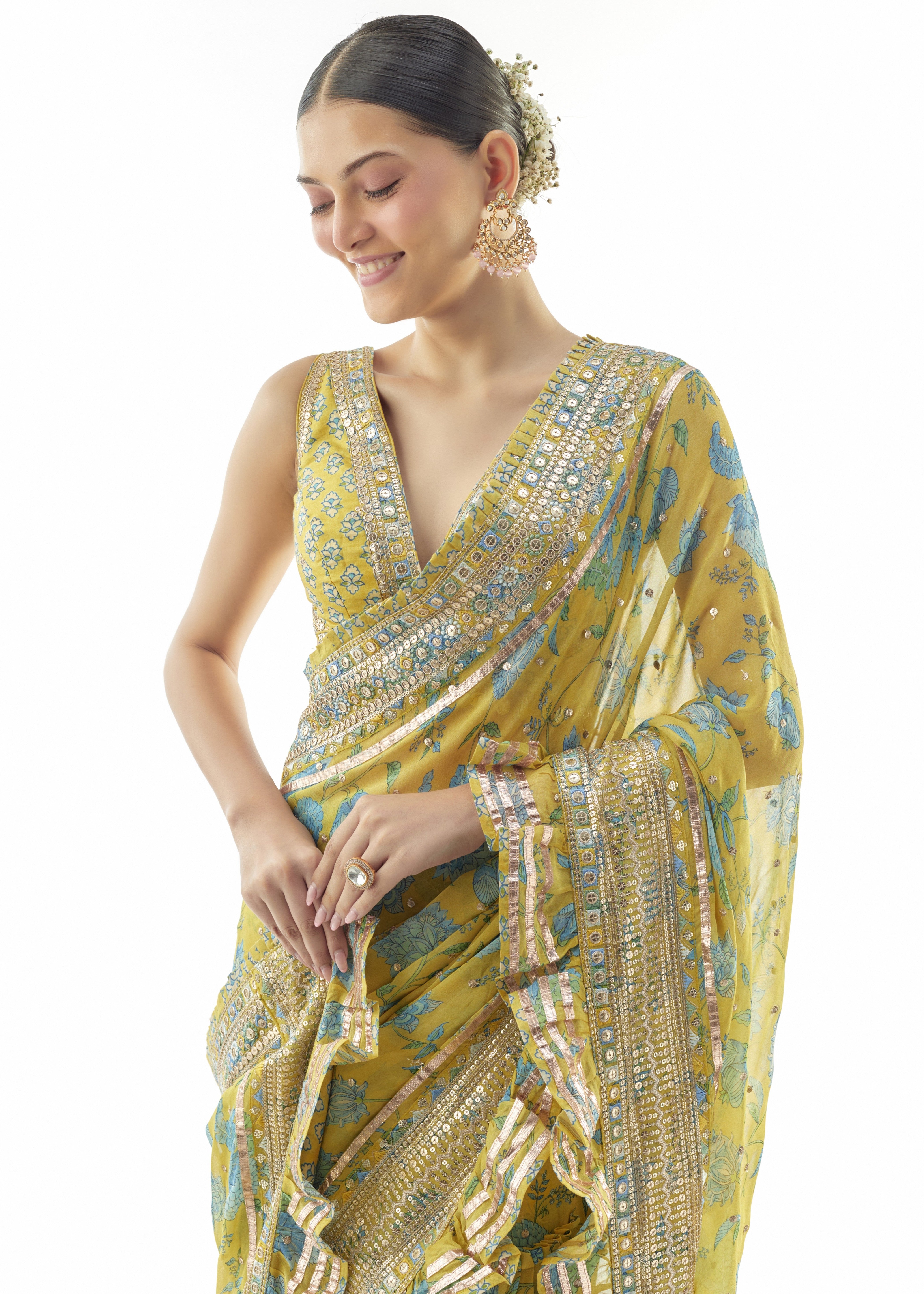 Aanchal Sari Set