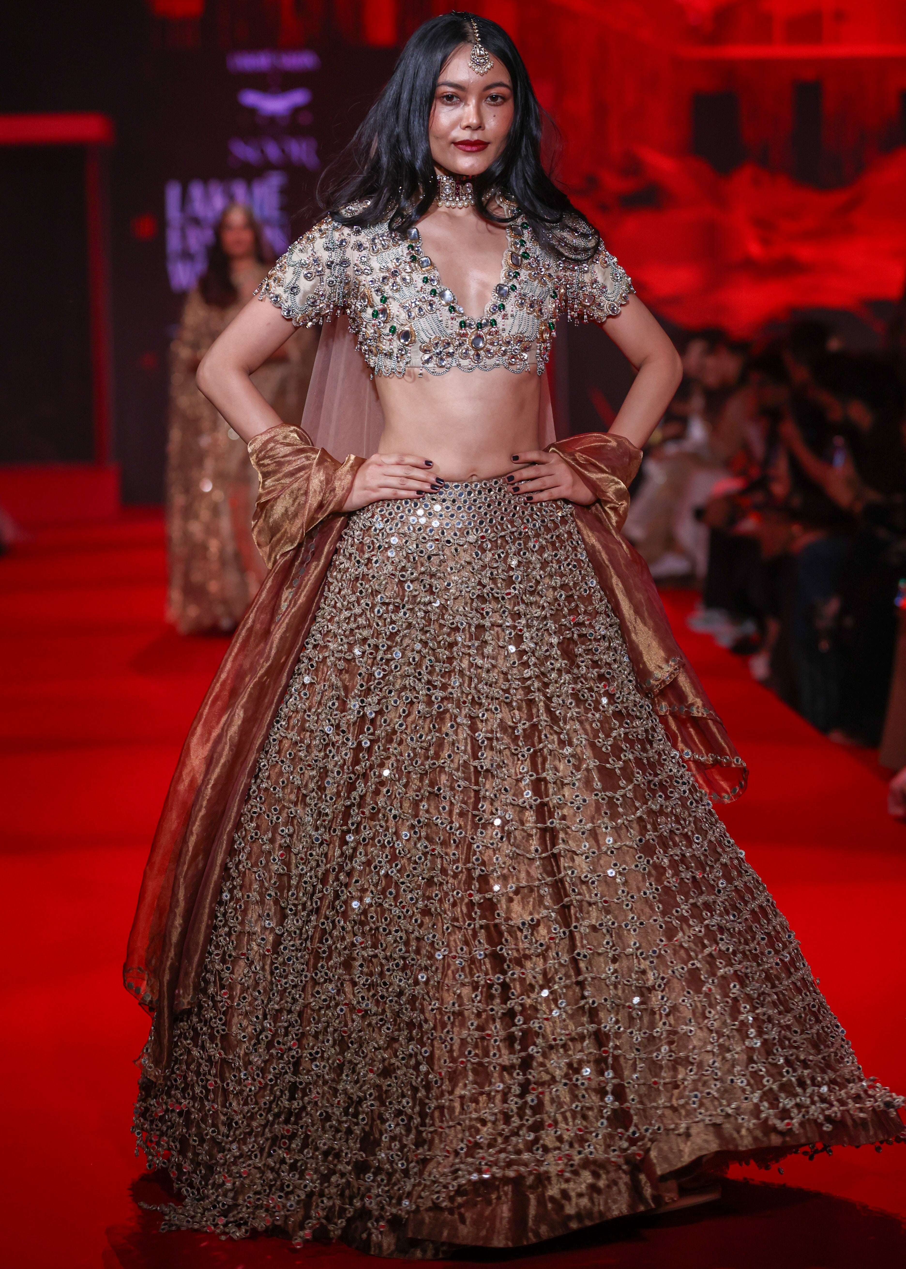 Tarakini Lehenga Set