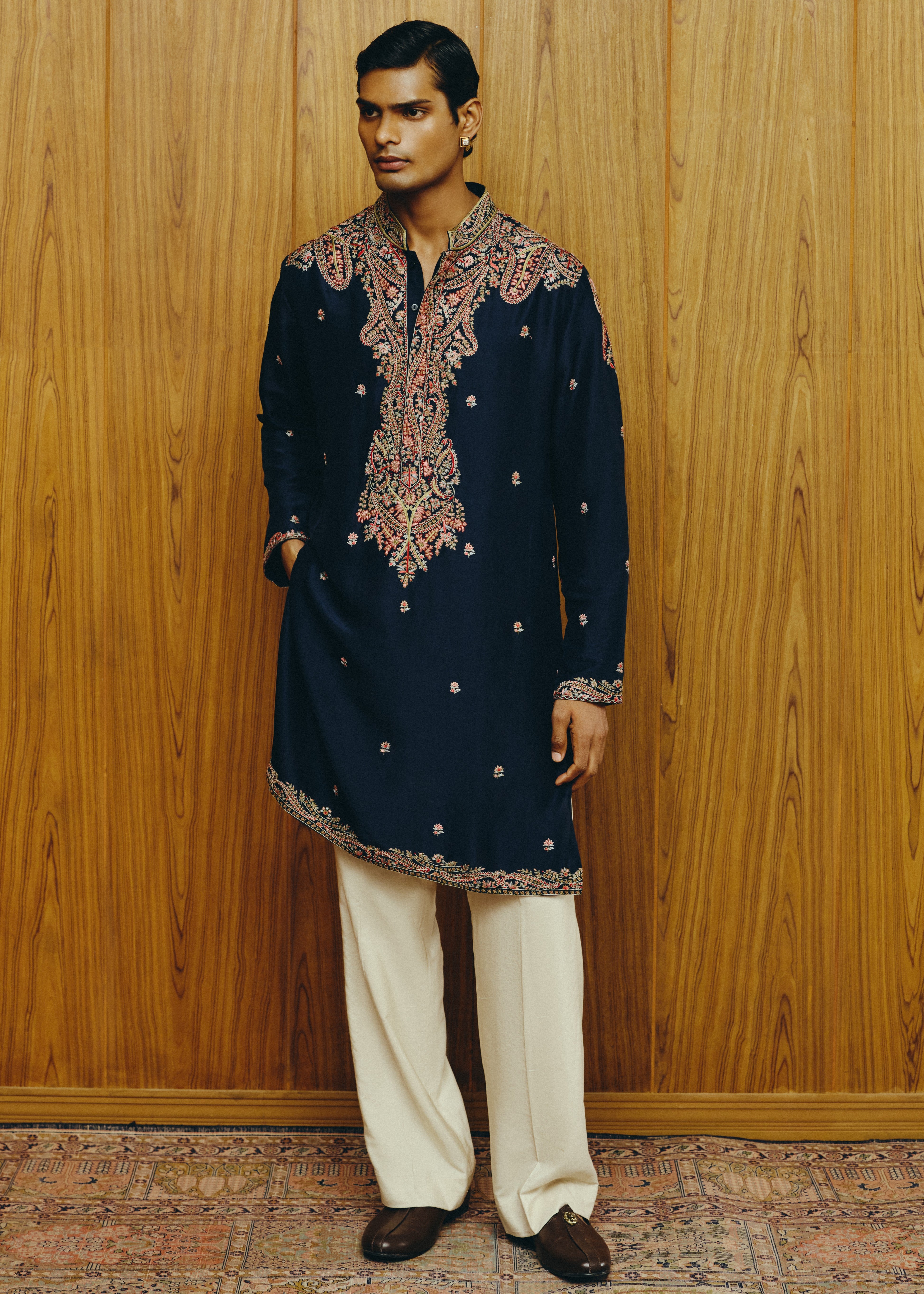 Aurum Navy Kurta Set