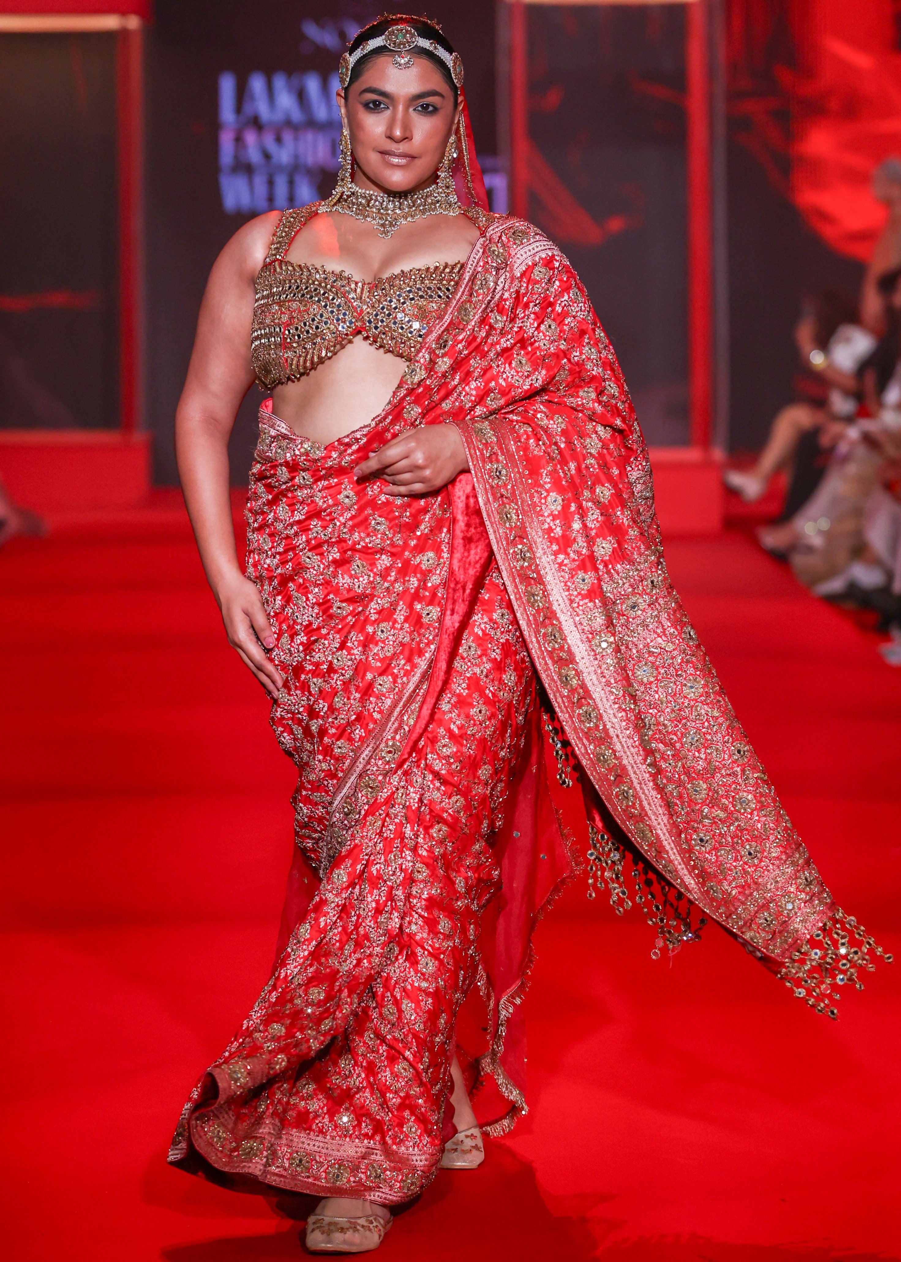 Rajeshwari Sari Set