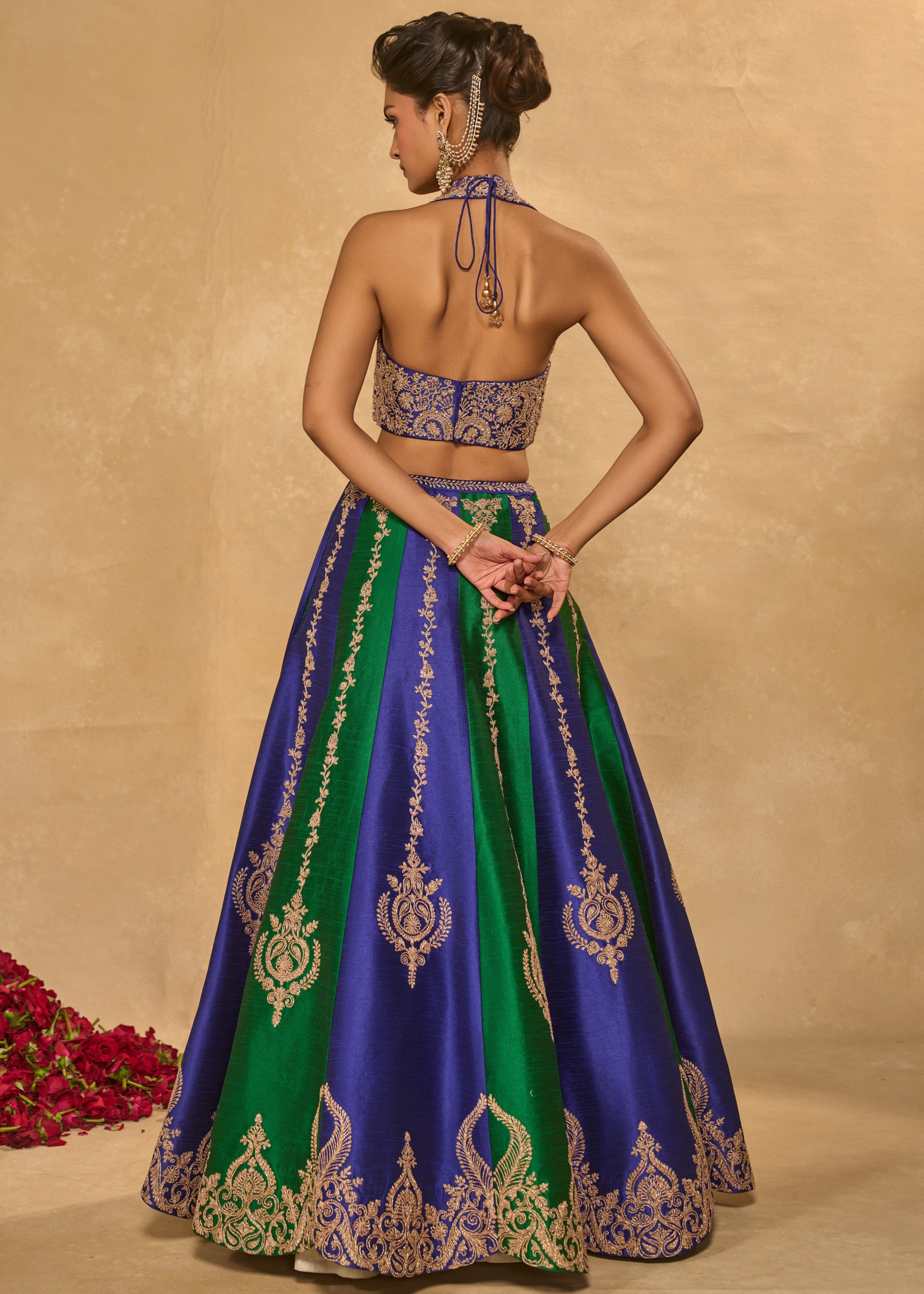Saira Lehenga