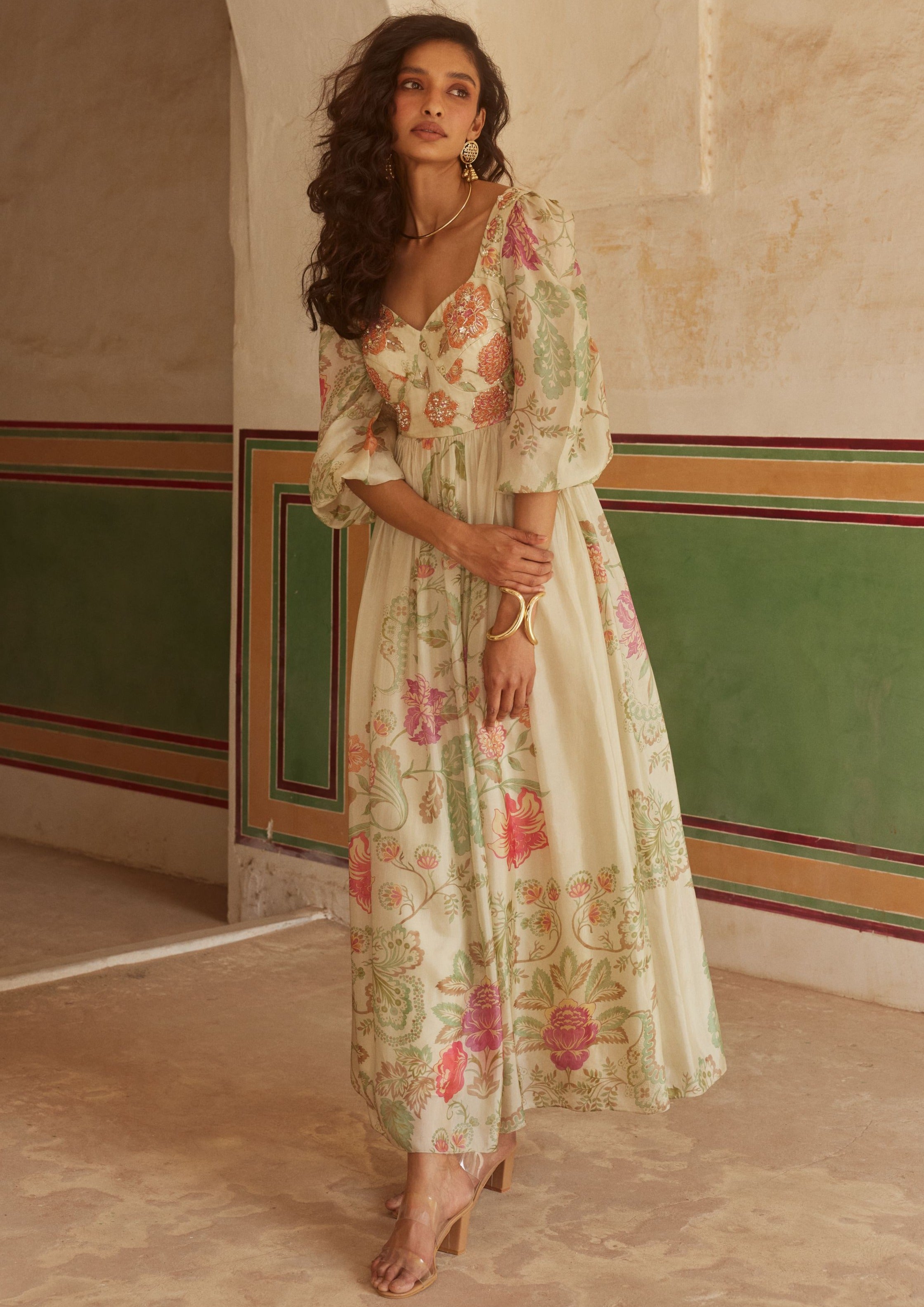 Elegant Floral Printed Corset Maxi Dress - Ivory / Xs Elegant Floral Printed Corset Maxi Dress - Ivory / Xs