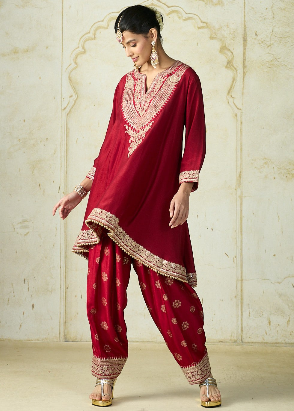 Red Nadia Farshi Set
