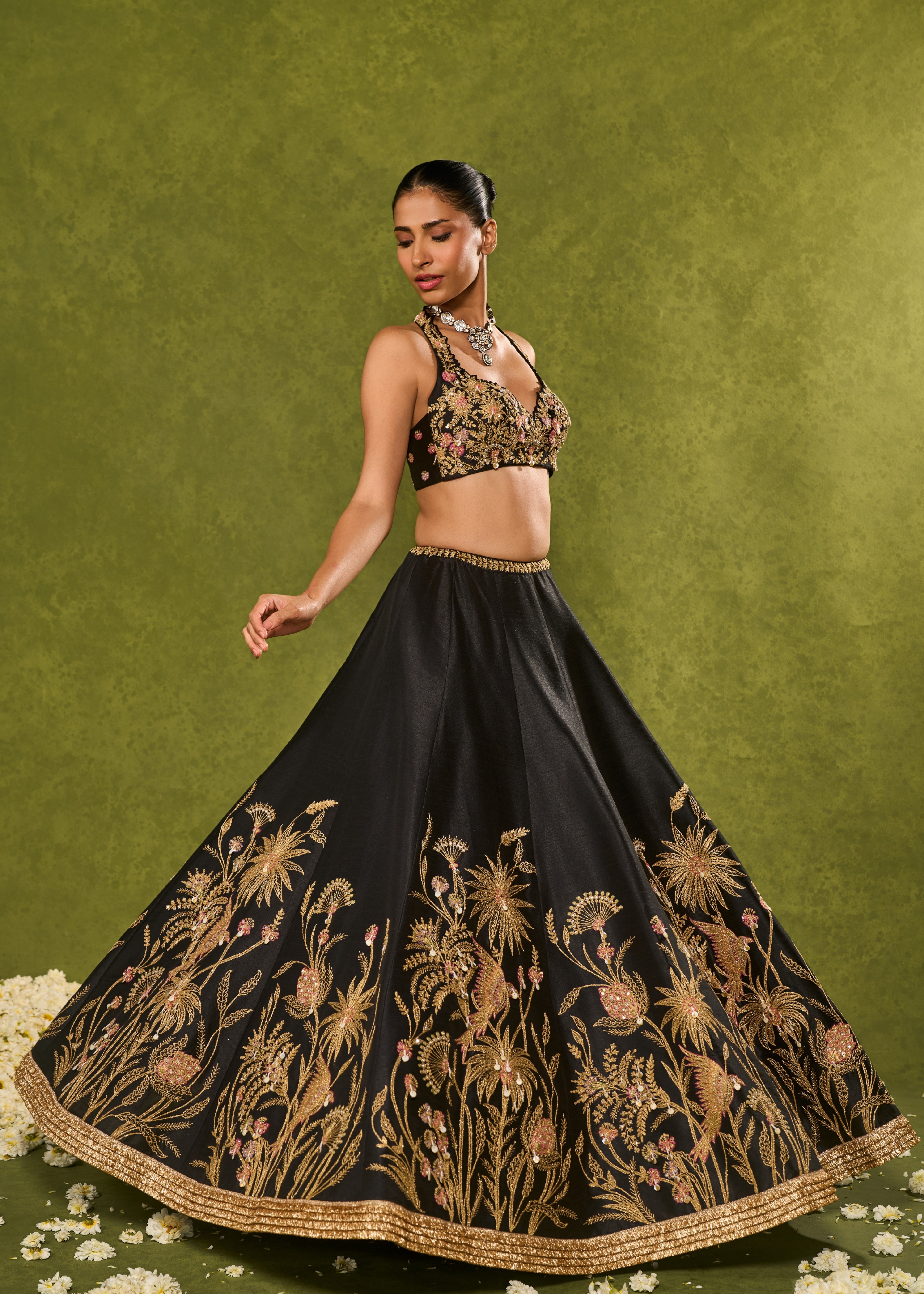 Huda Lehenga