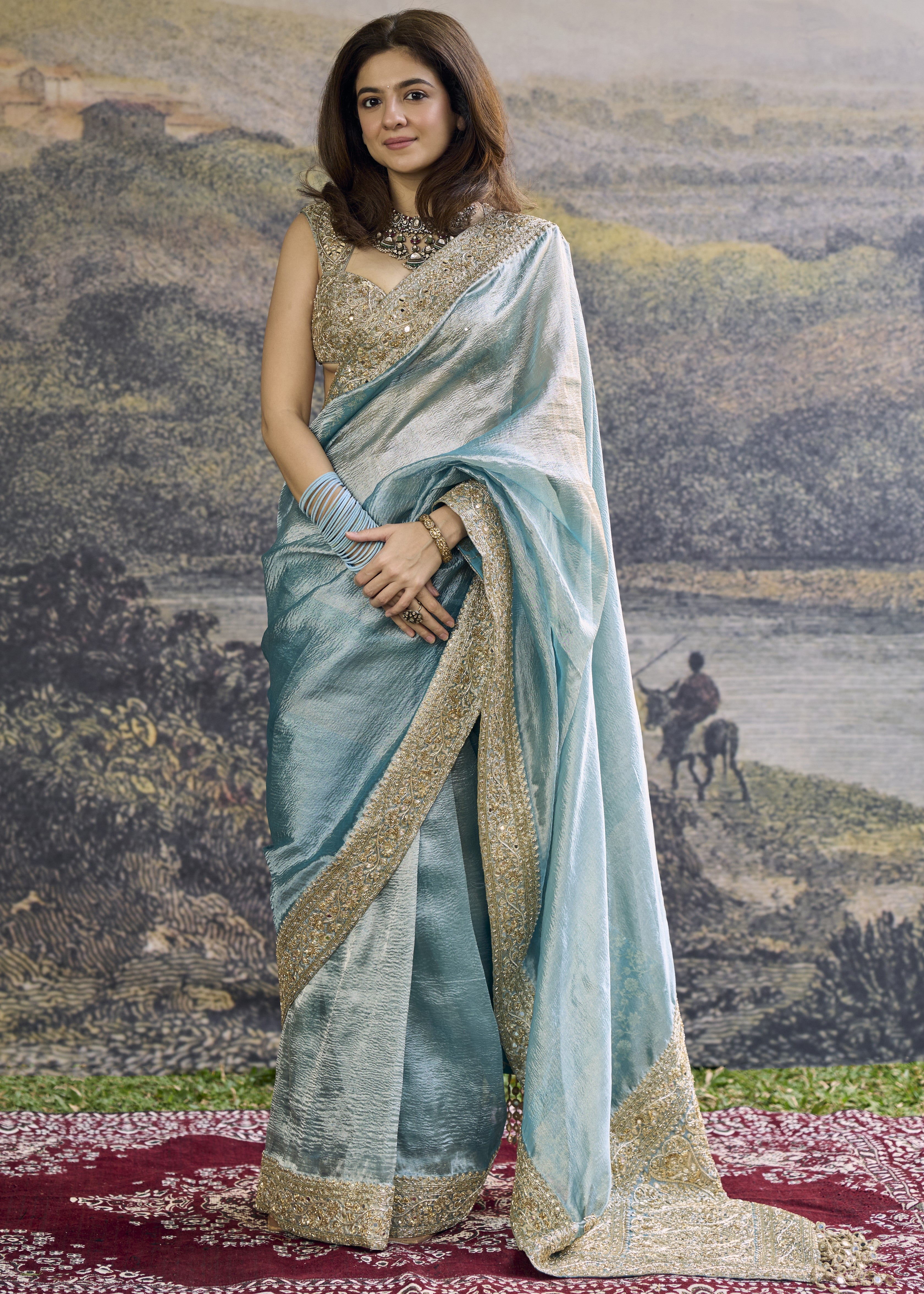 Shobhana Tissue Sari Set