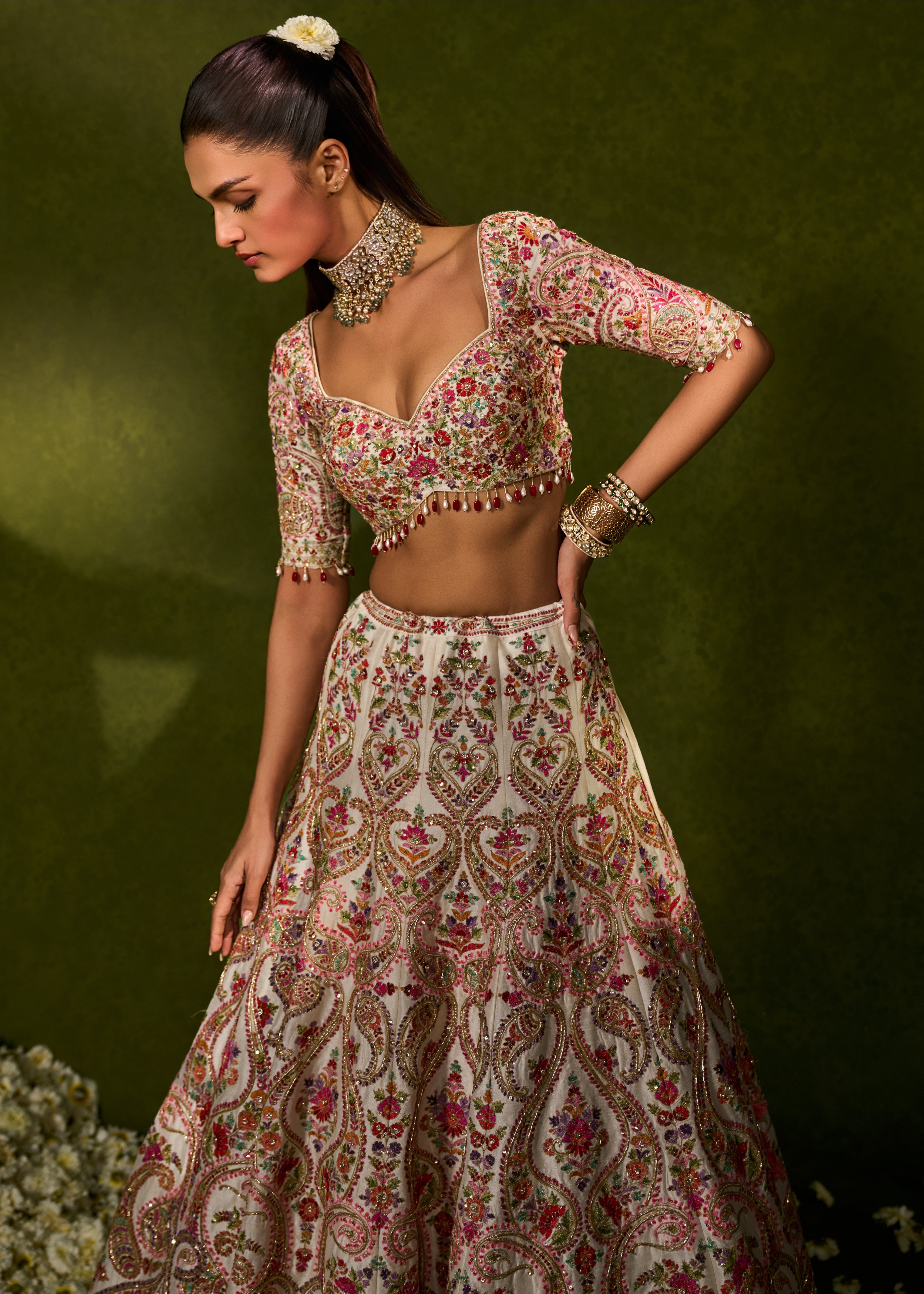 Saisha Lehenga