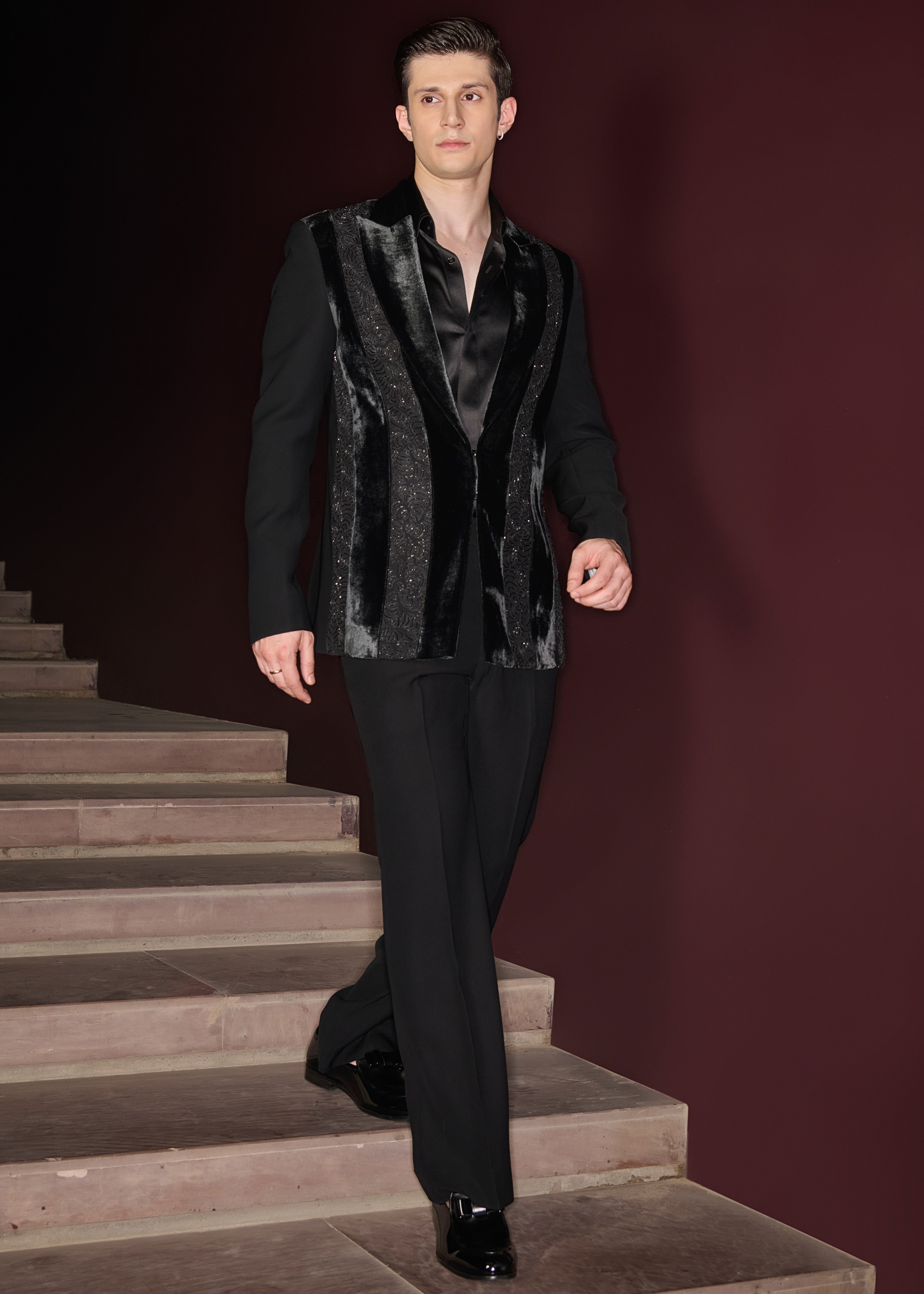Velric Tuxedo Set