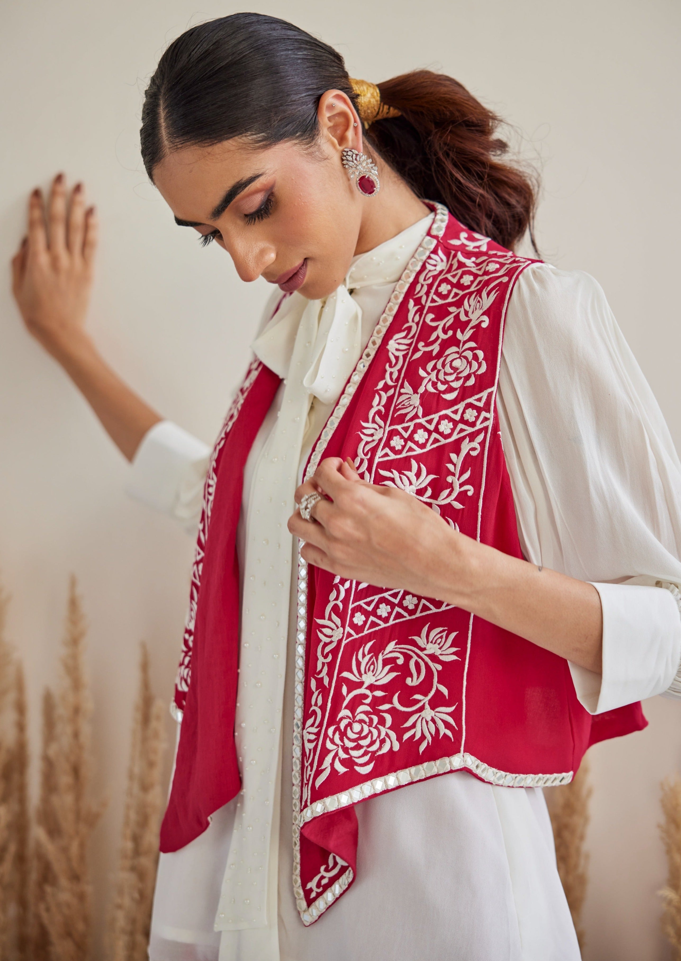 Parsi Gaara Asymmetrical Sleeveless Jacket