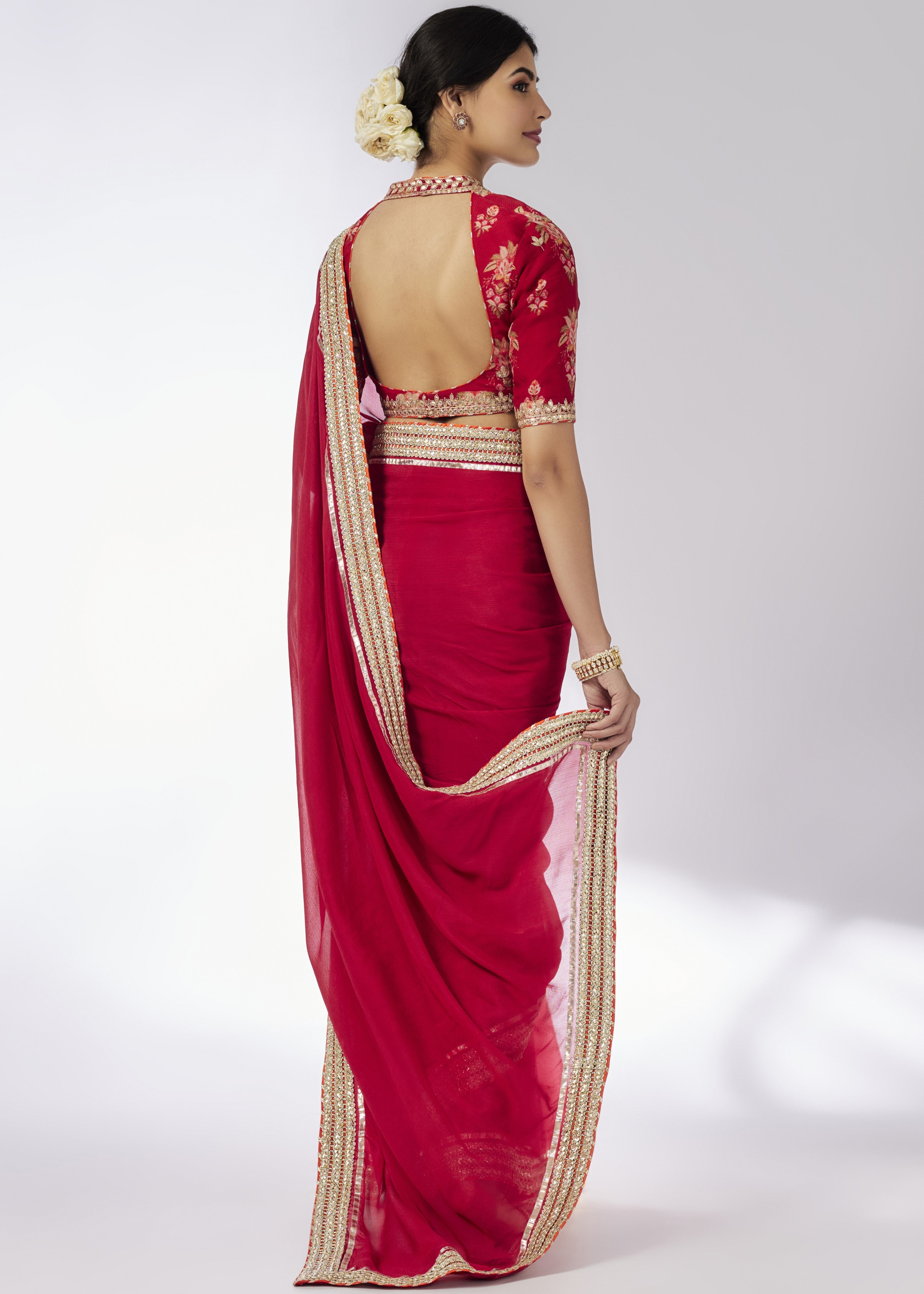 Red Anisha Sari Set