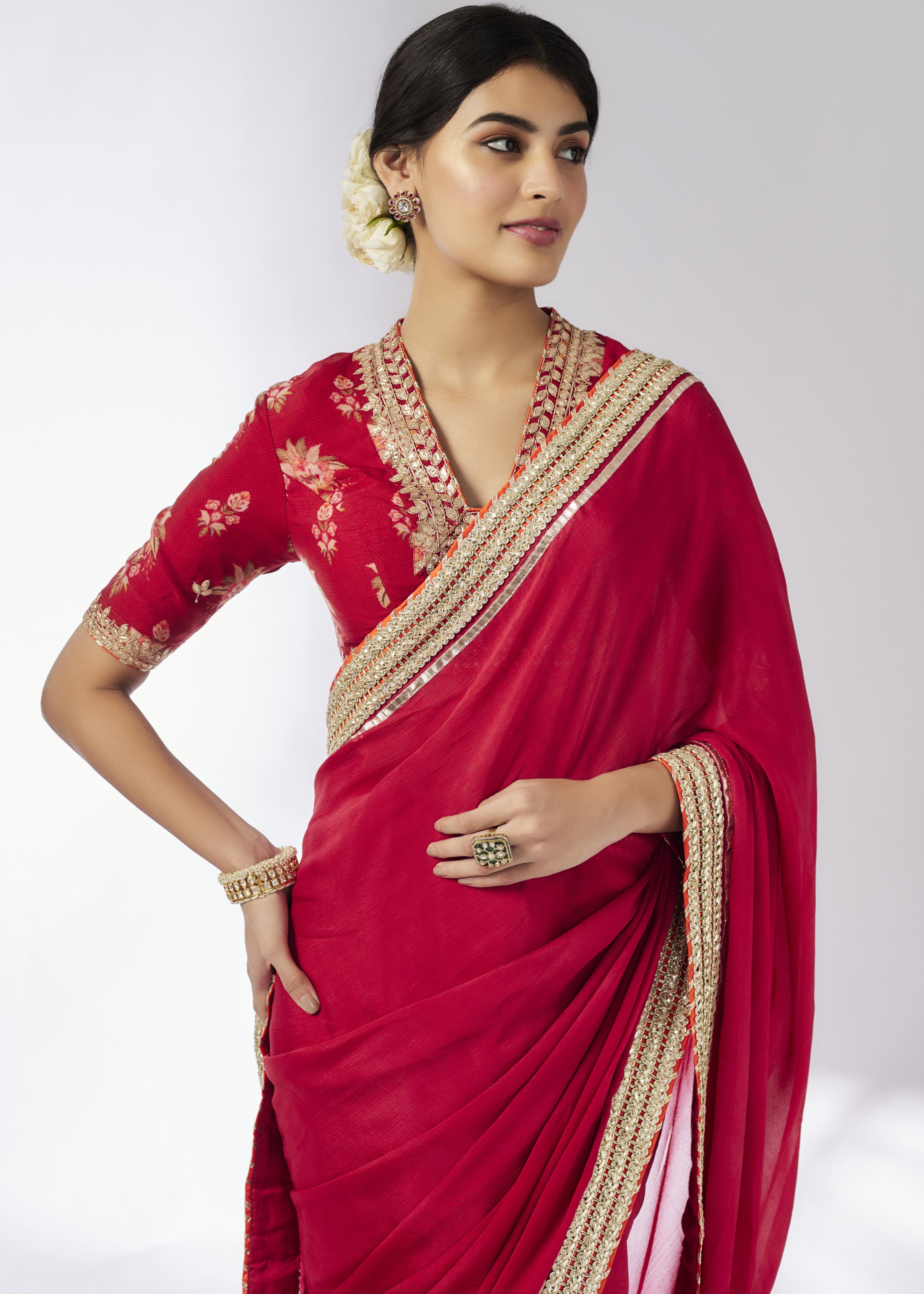 Red Anisha Sari Set