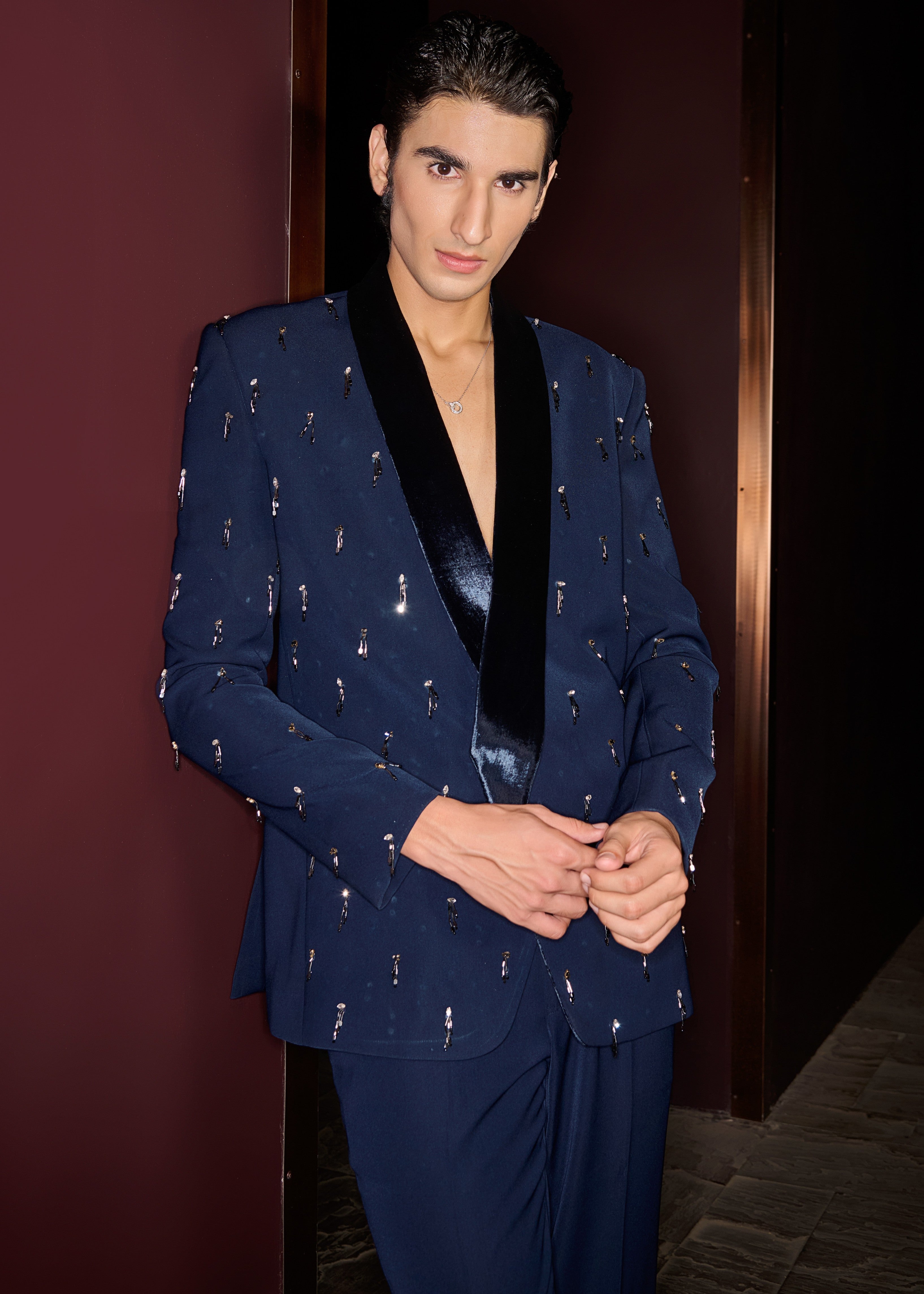 Bluemere Tuxedo Set