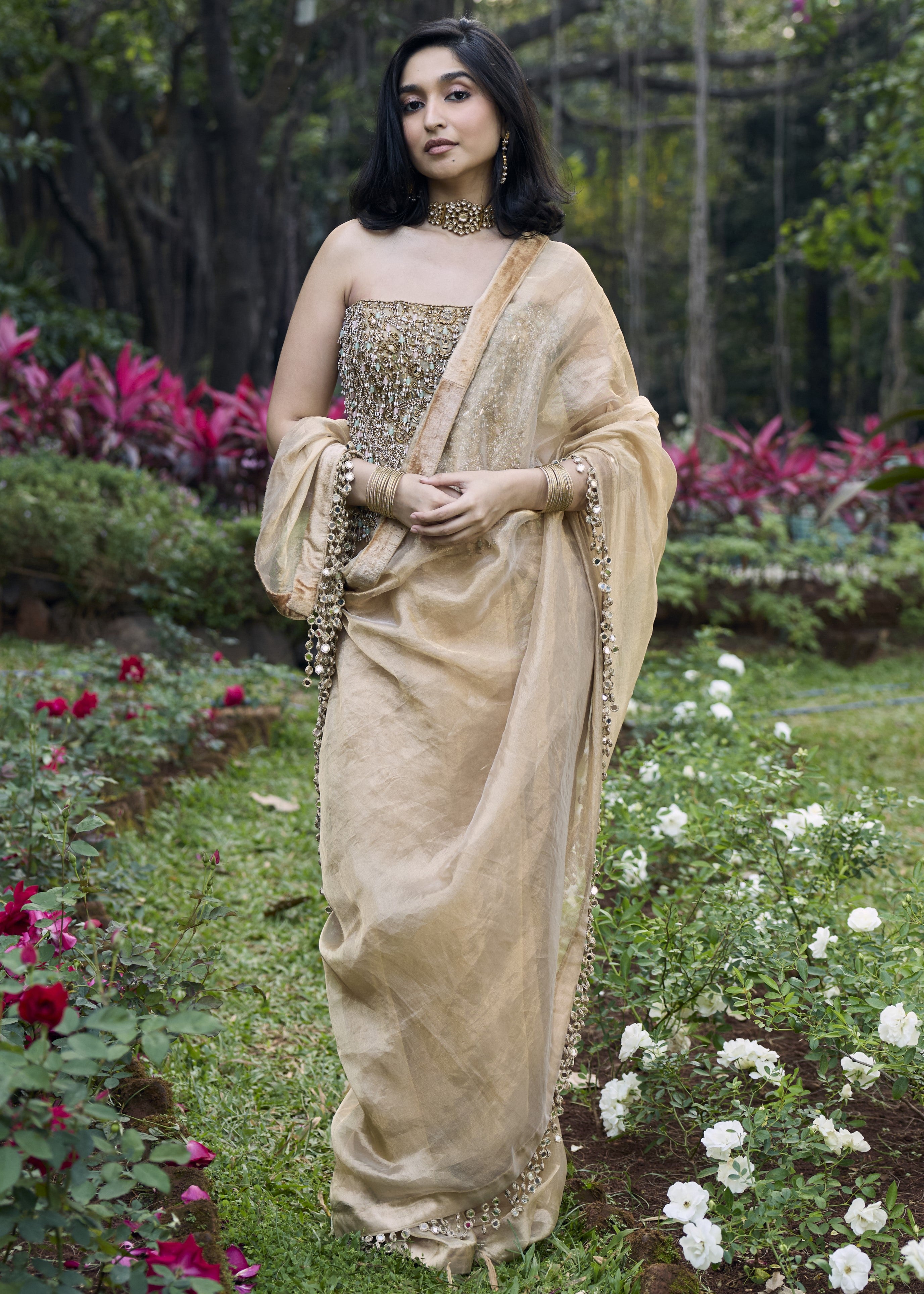 Sona Jhalaar Jadau Sari Set