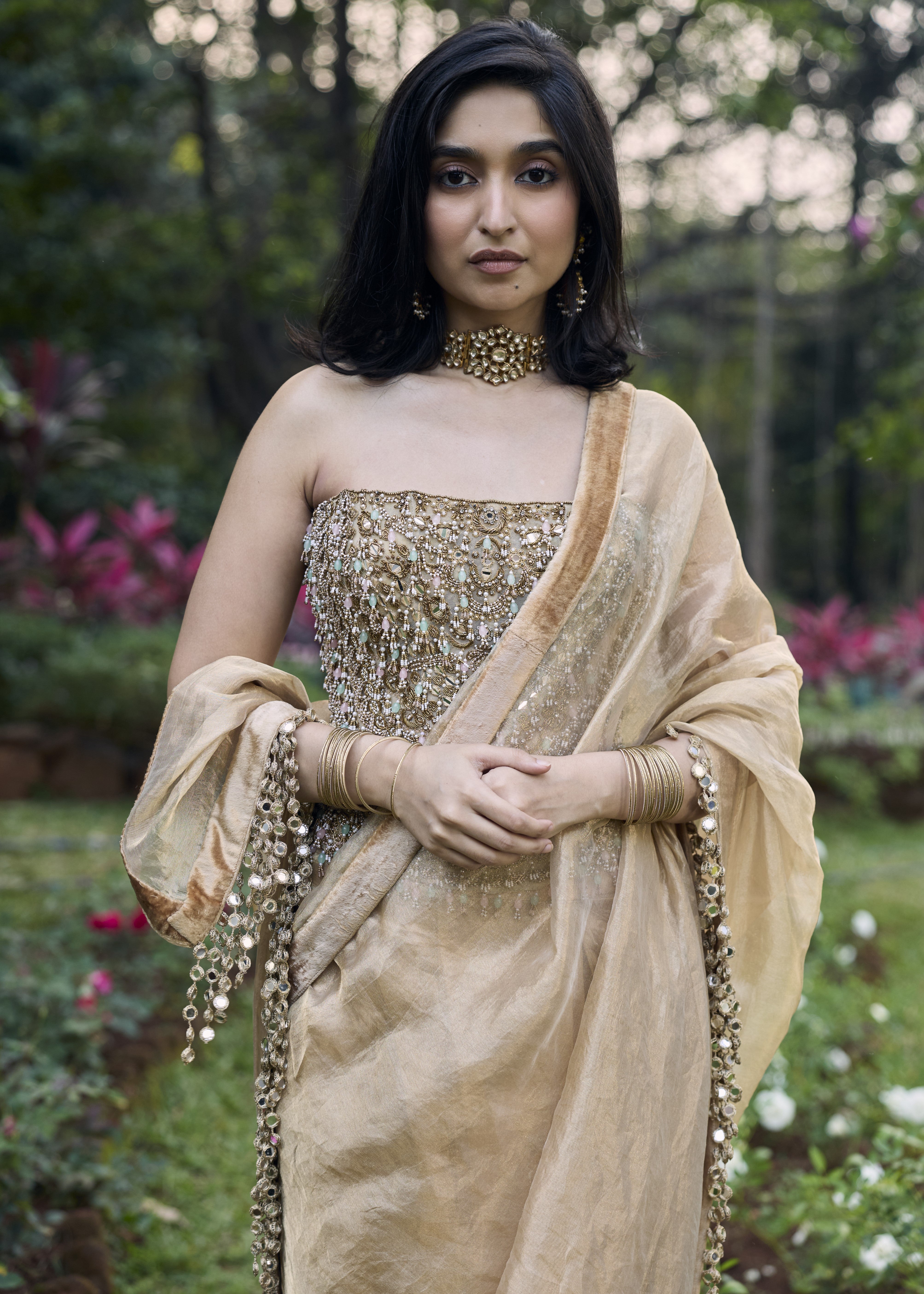 Sona Jhalaar Jadau Sari Set