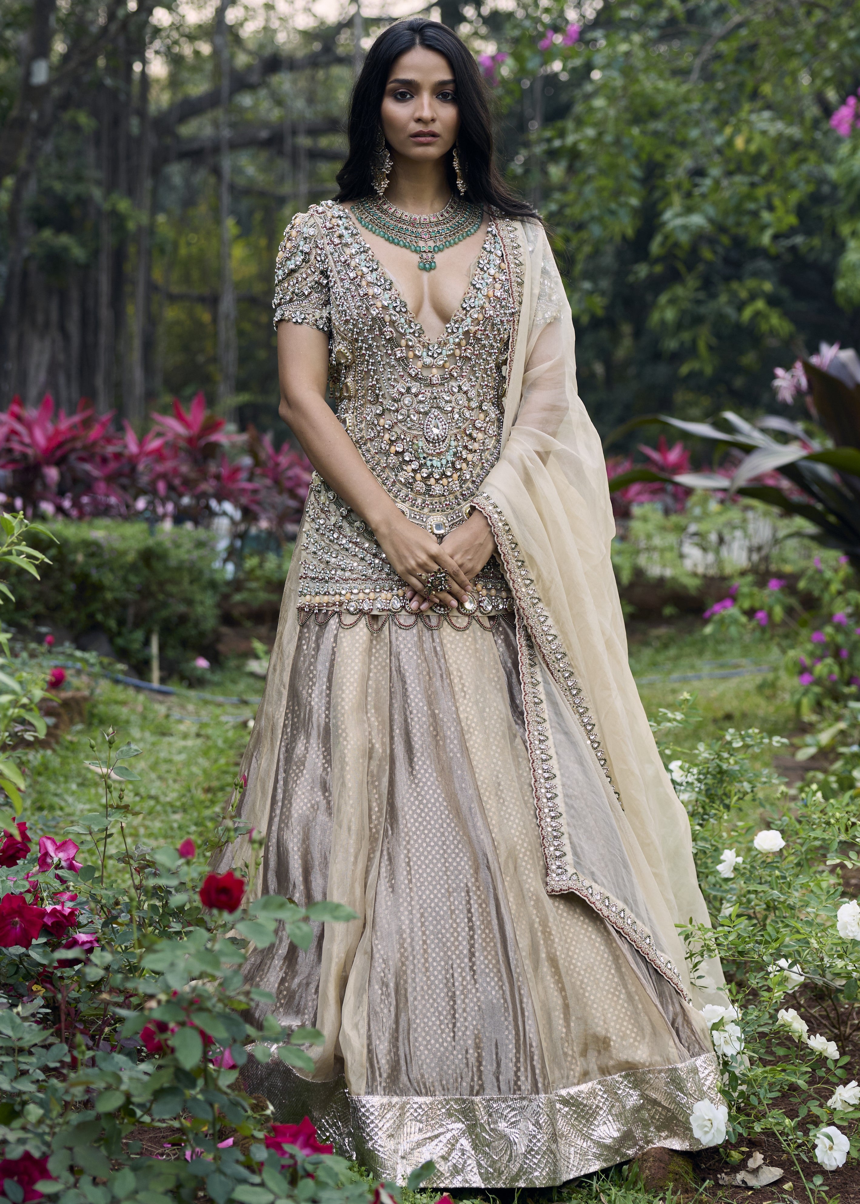 Noor-e-zar Jadau Lehenga Set