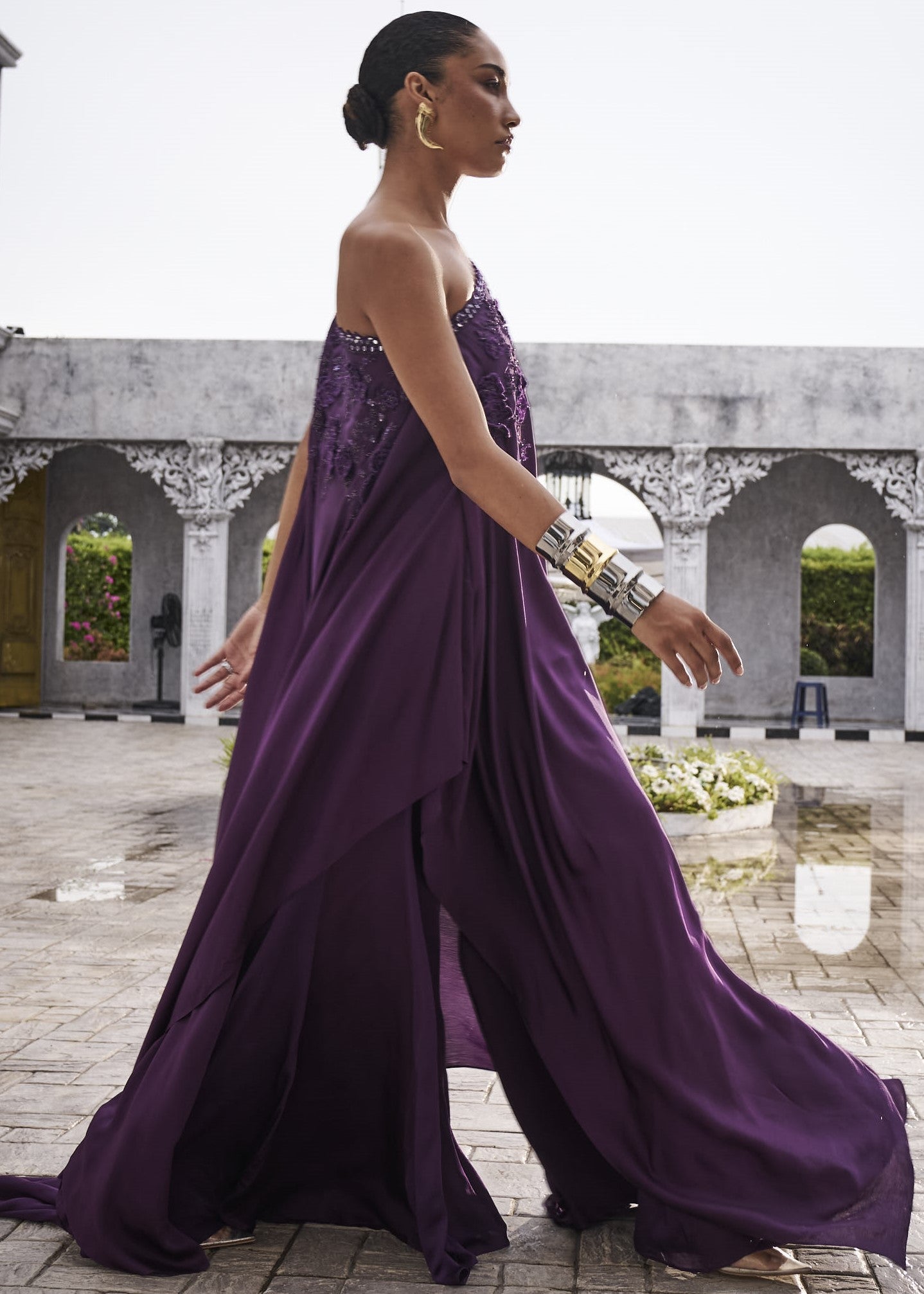 Wine OneSh oulder Cape