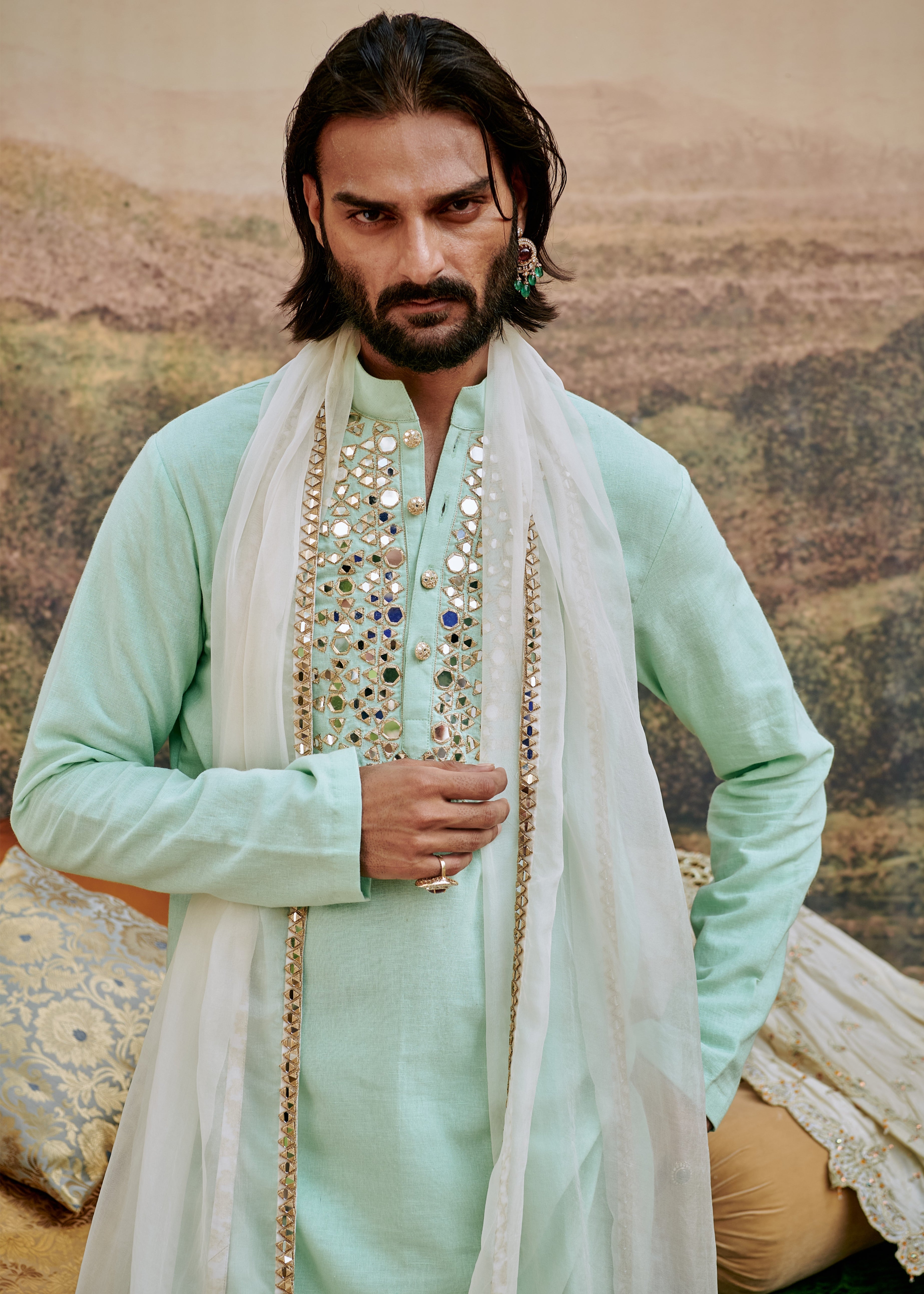 Aasmani Kurta Set And Stole