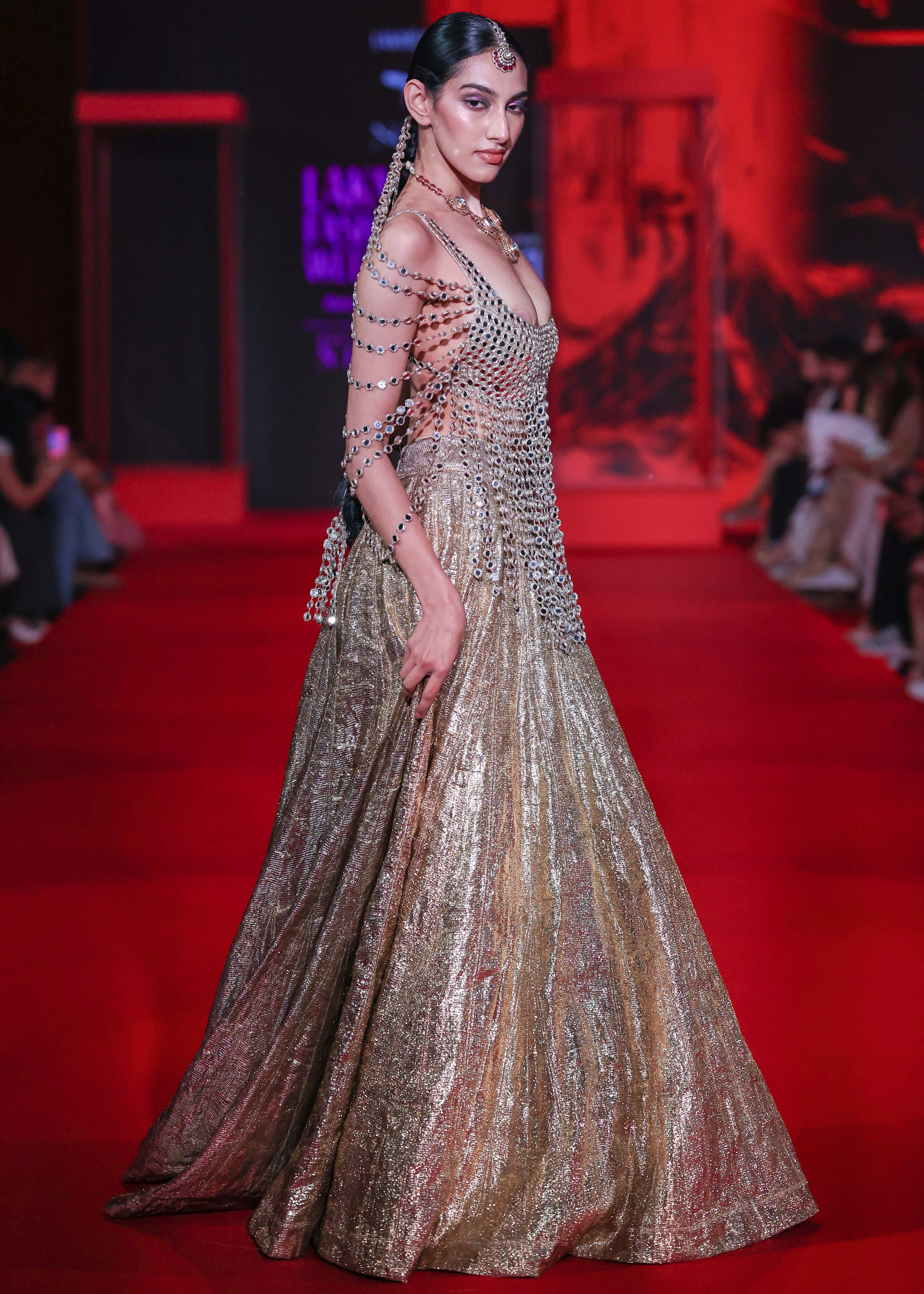 Darpanika Lehenga Set