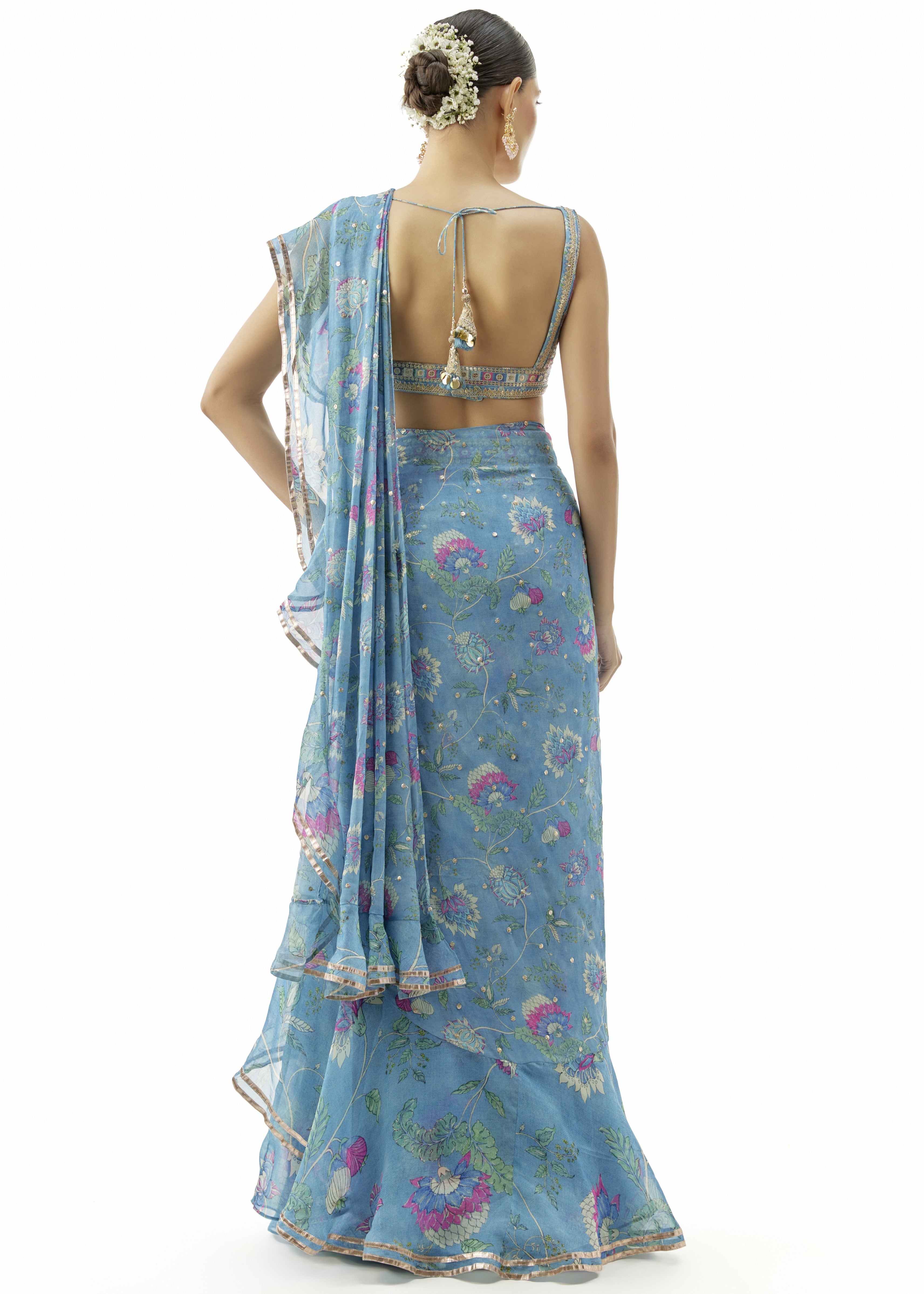 Akshata Sari Set