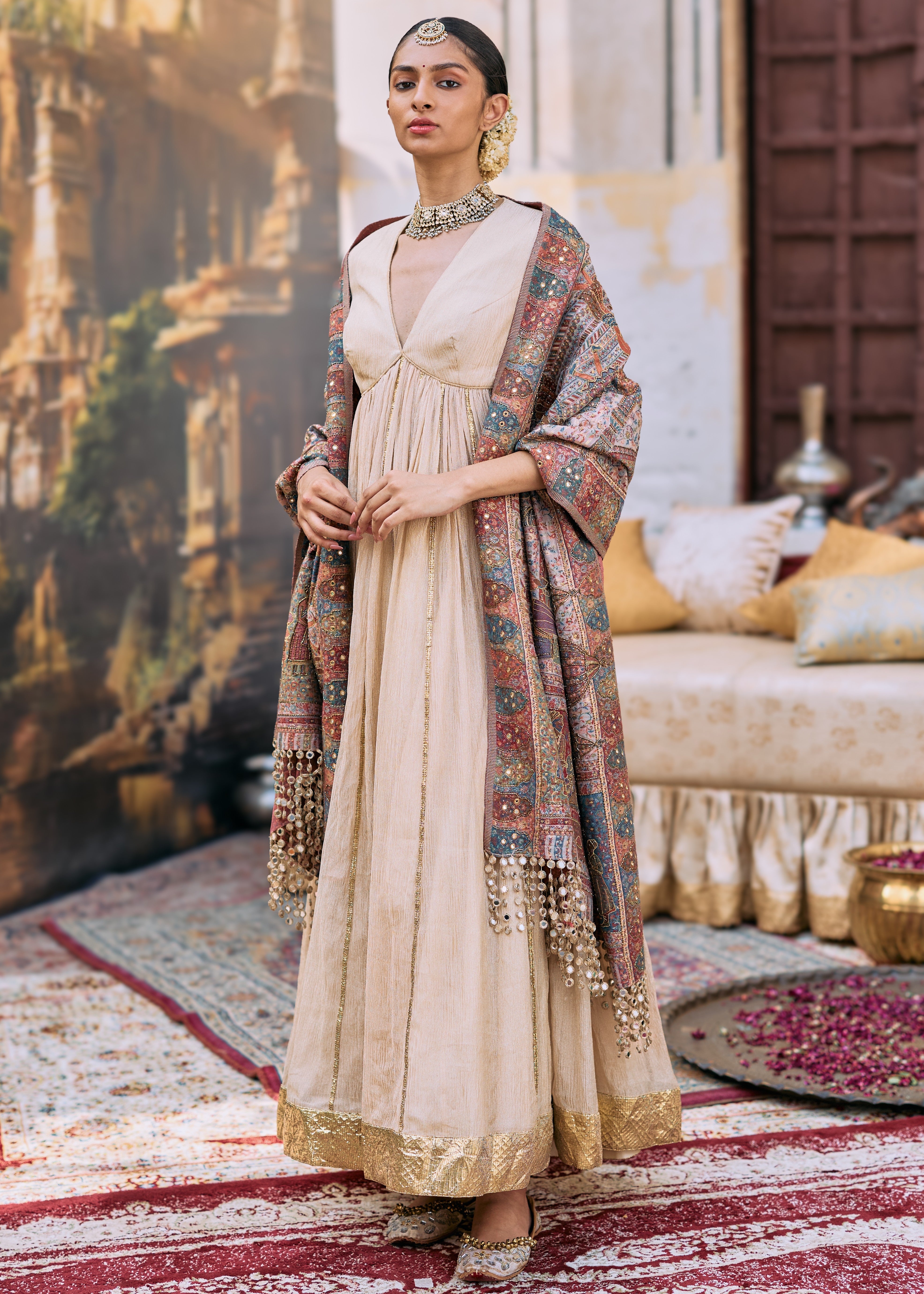 Sharanya Anarkali And Jamawar Shawl Set