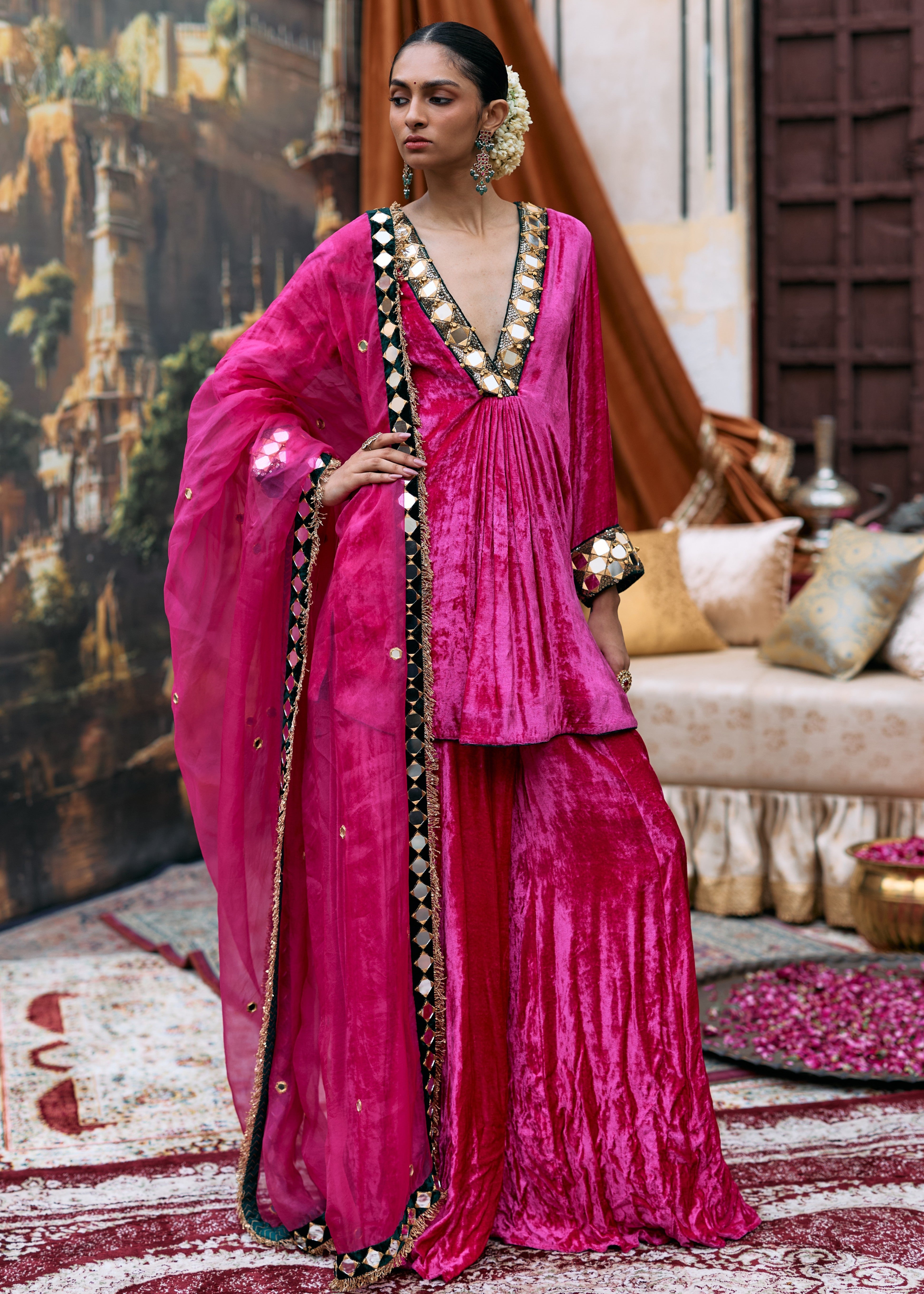 Gulaab Makhmal Khayal Suit