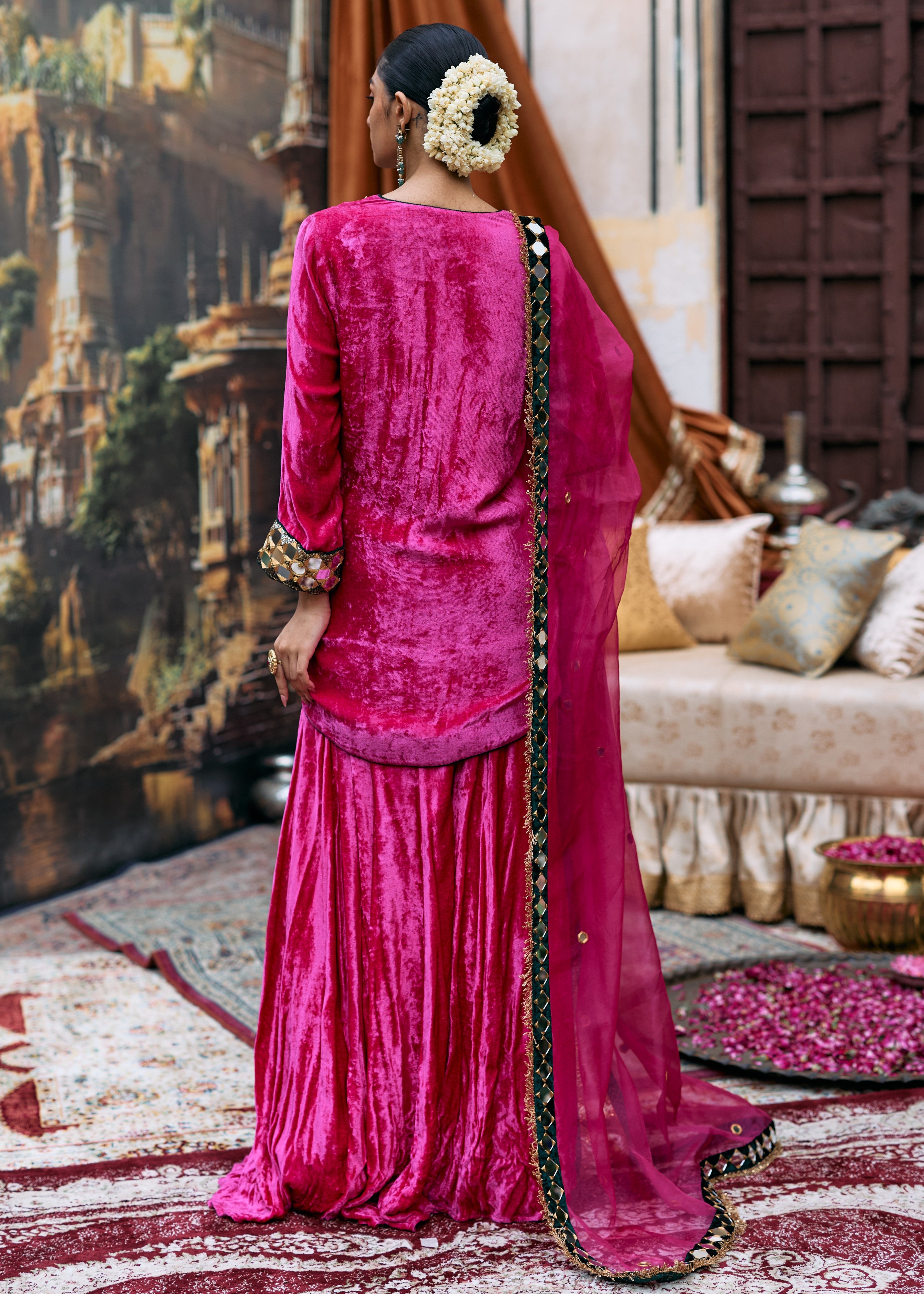 Gulaab Makhmal Khayal Suit
