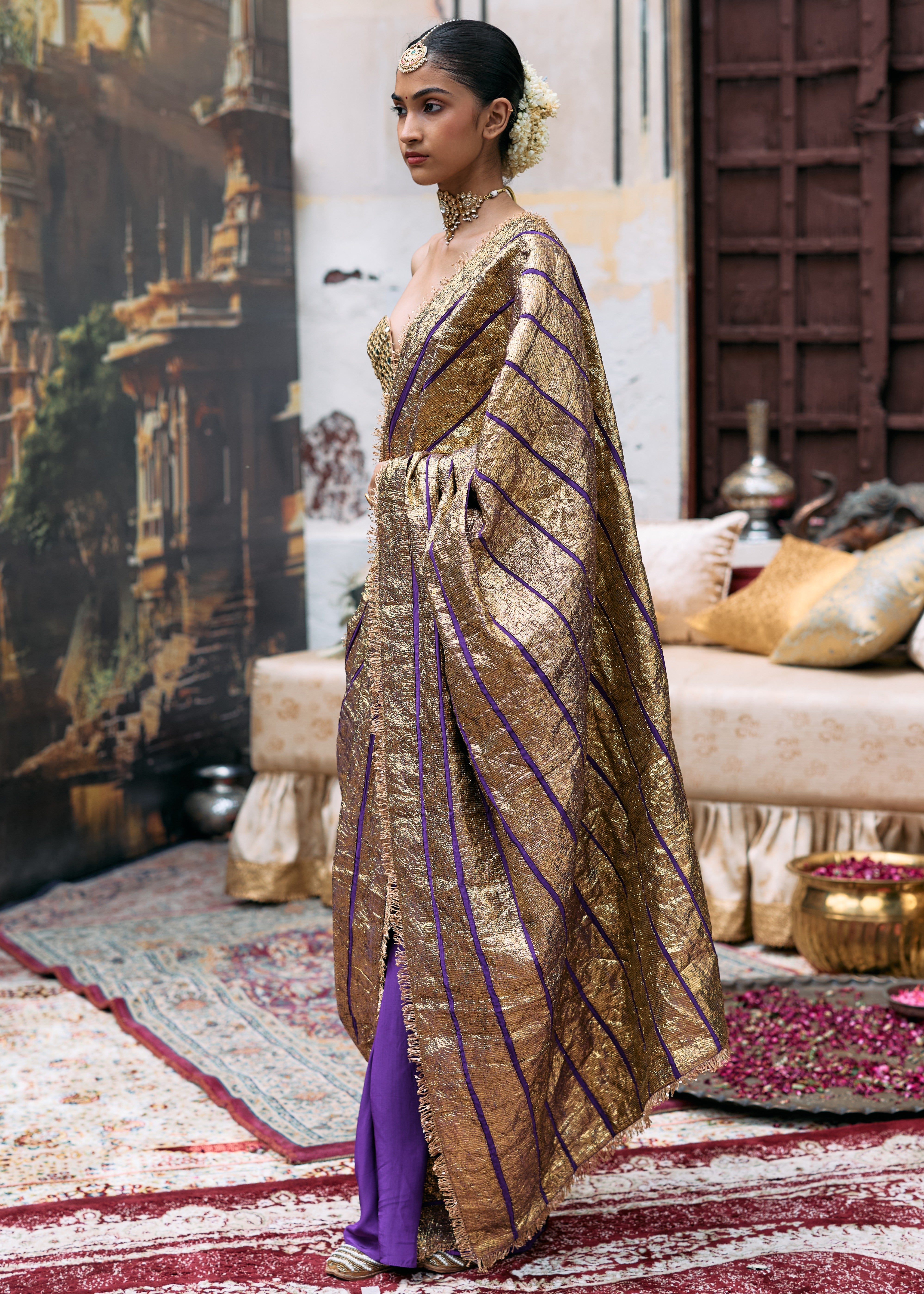 Svarnaalata Sari Set