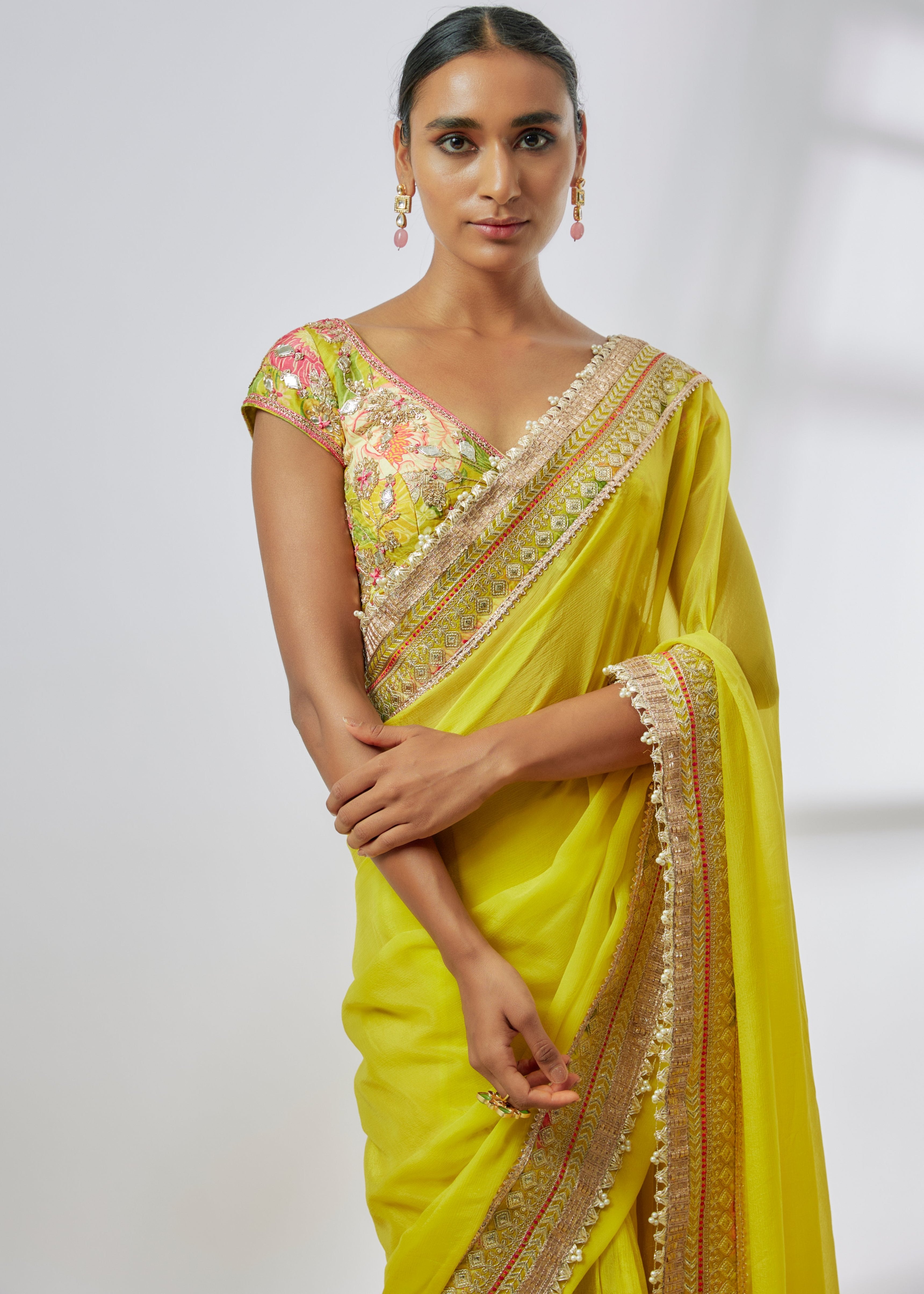 Kanika Sari Set