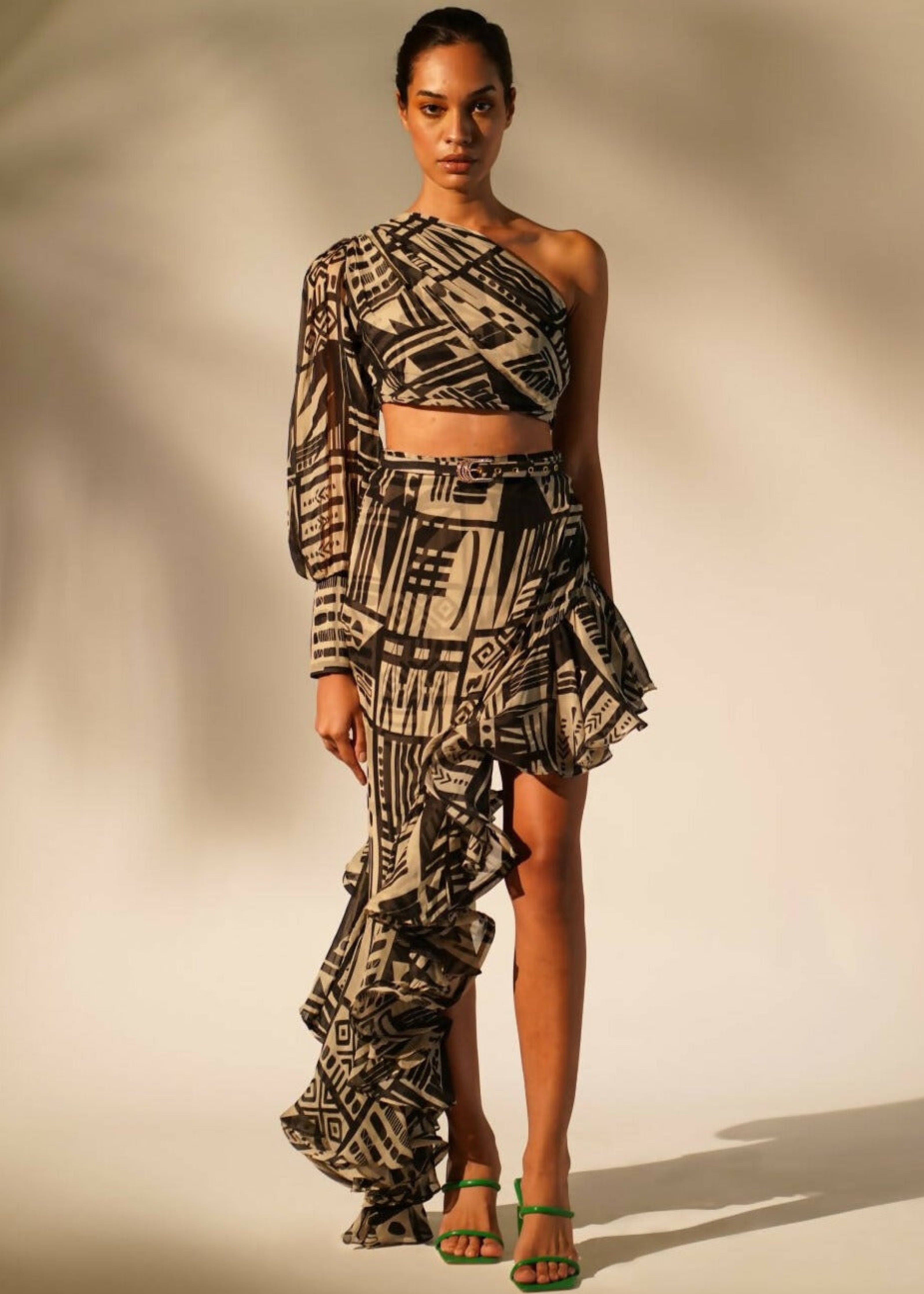 Abstract Print Ruffle Skirt