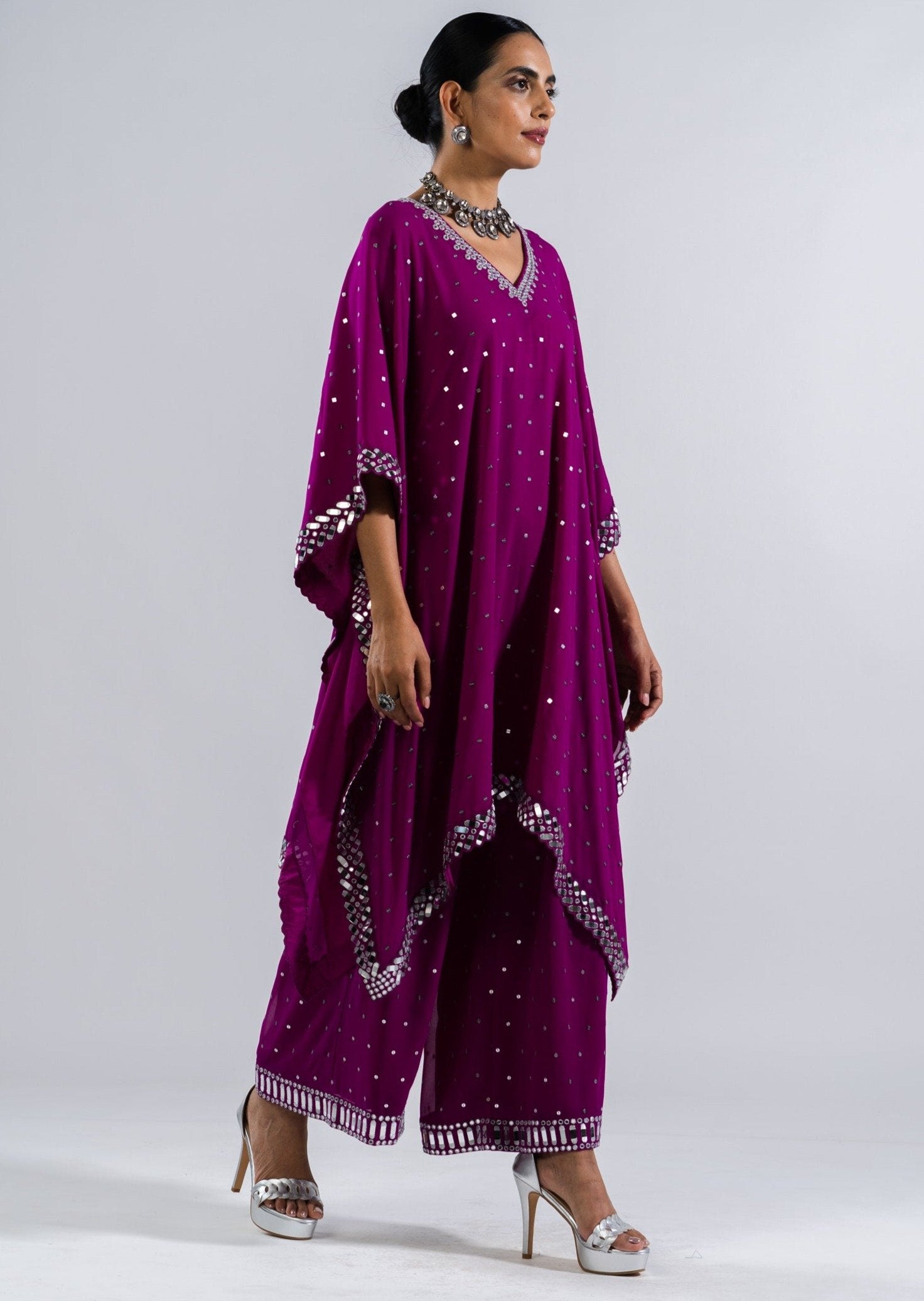 Pop Wine Kaftan Set