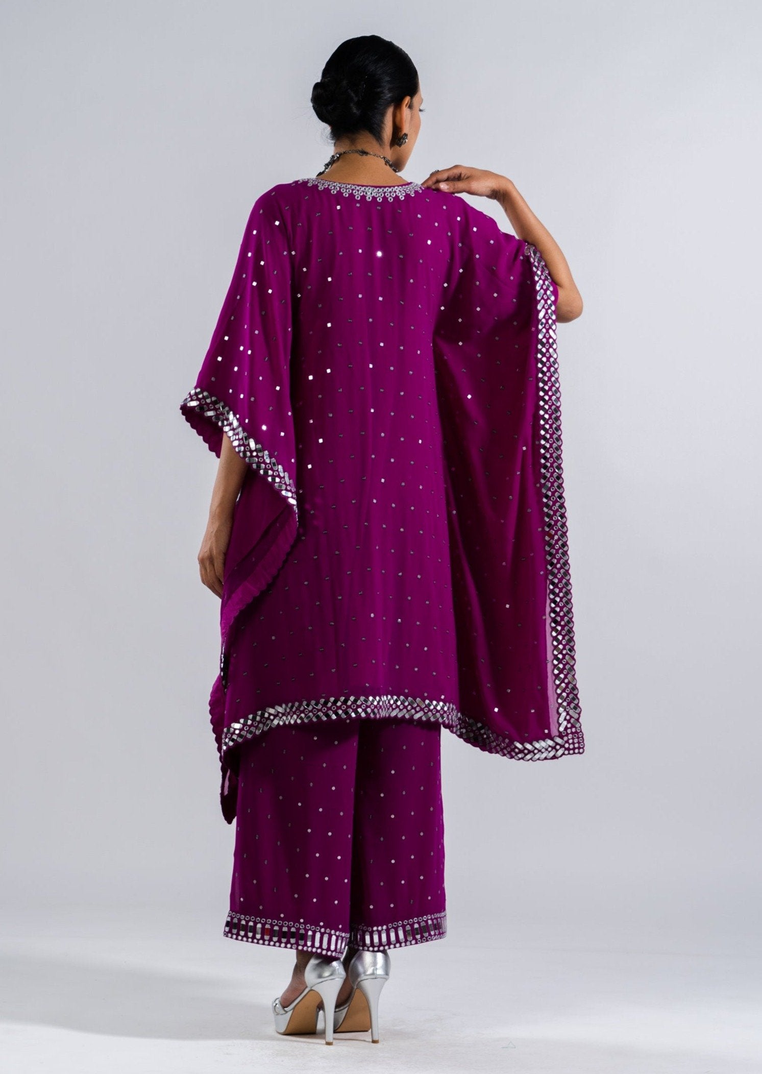 Pop Wine Kaftan Set