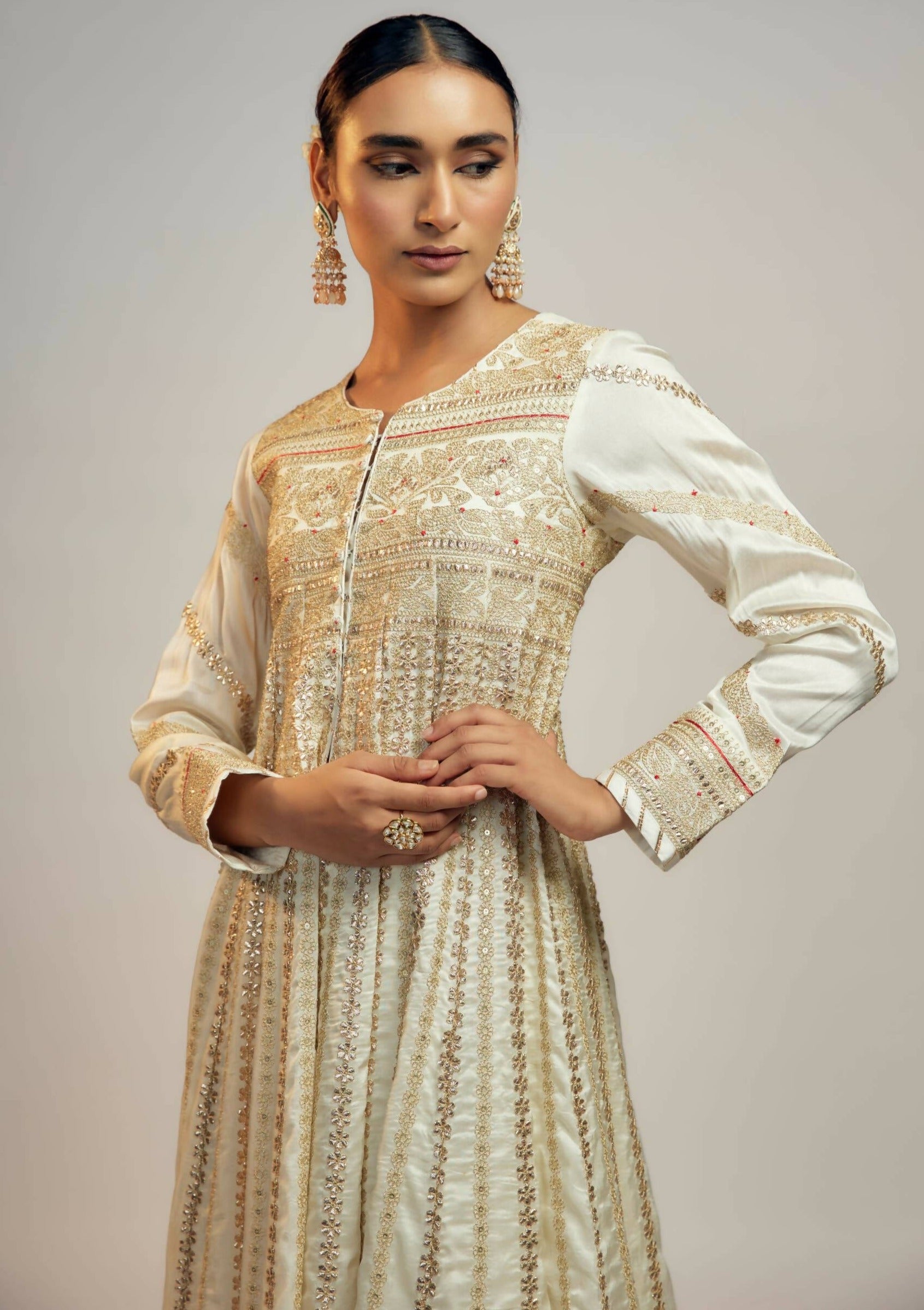 Suhana White Anarkali Set