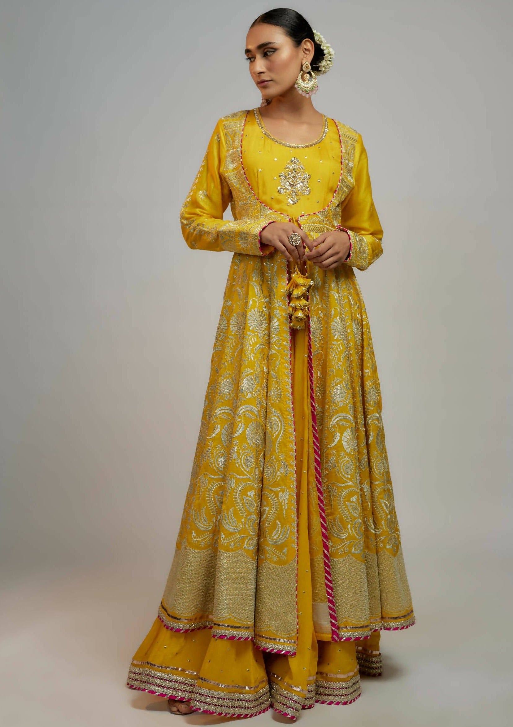 Ishanya Yellow Fo Set