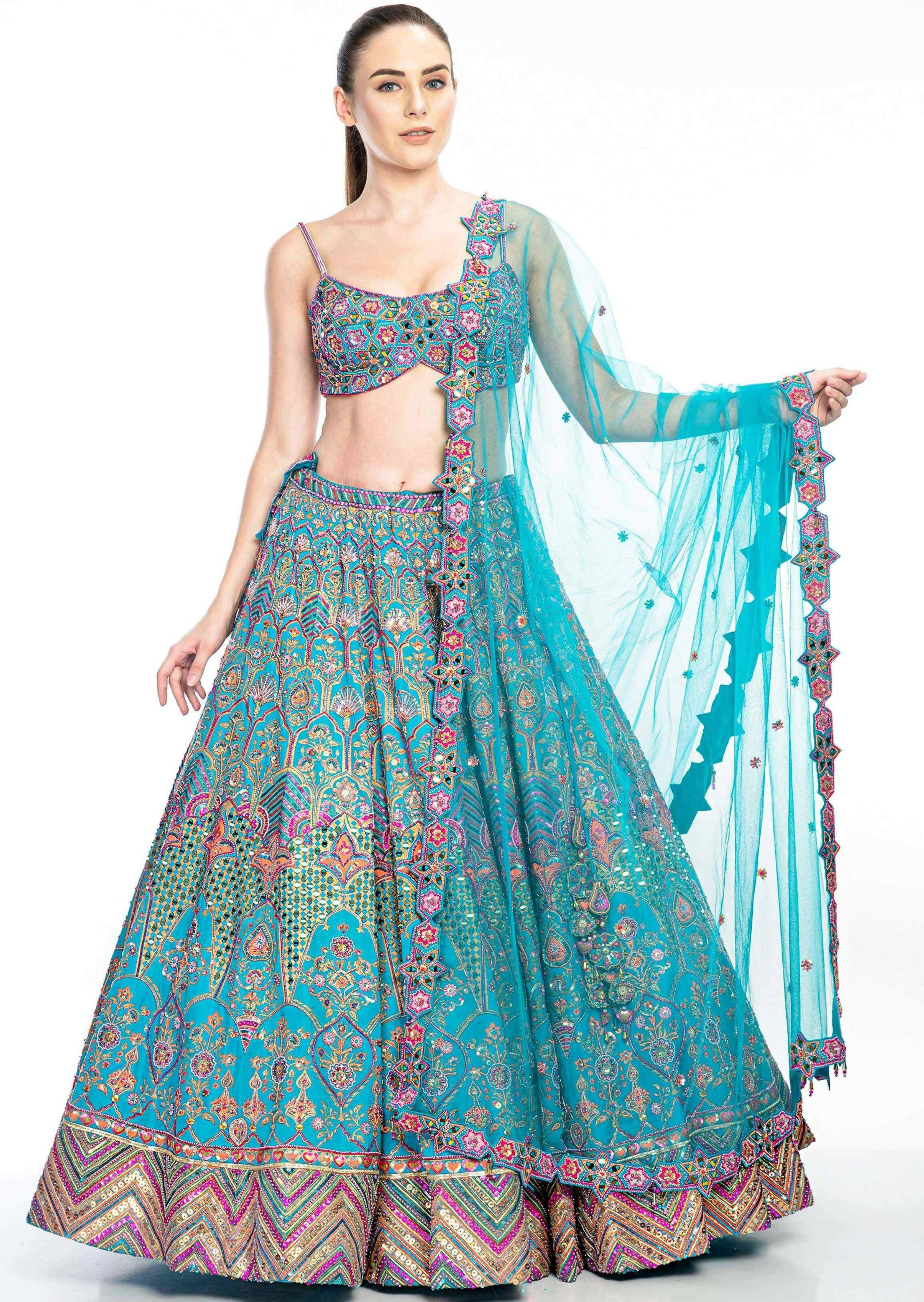 Erum Lehenga