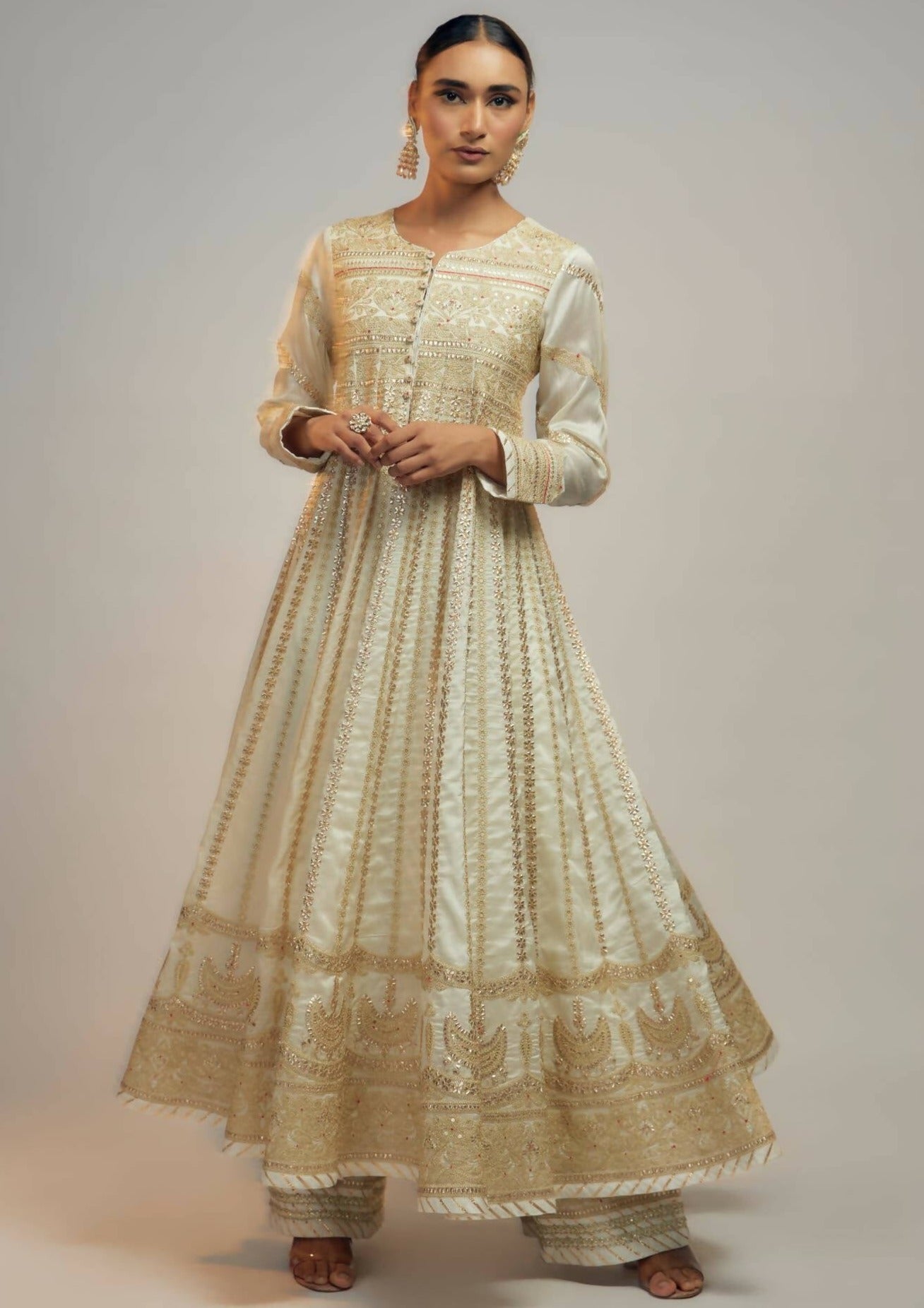 Suhana White Anarkali Set